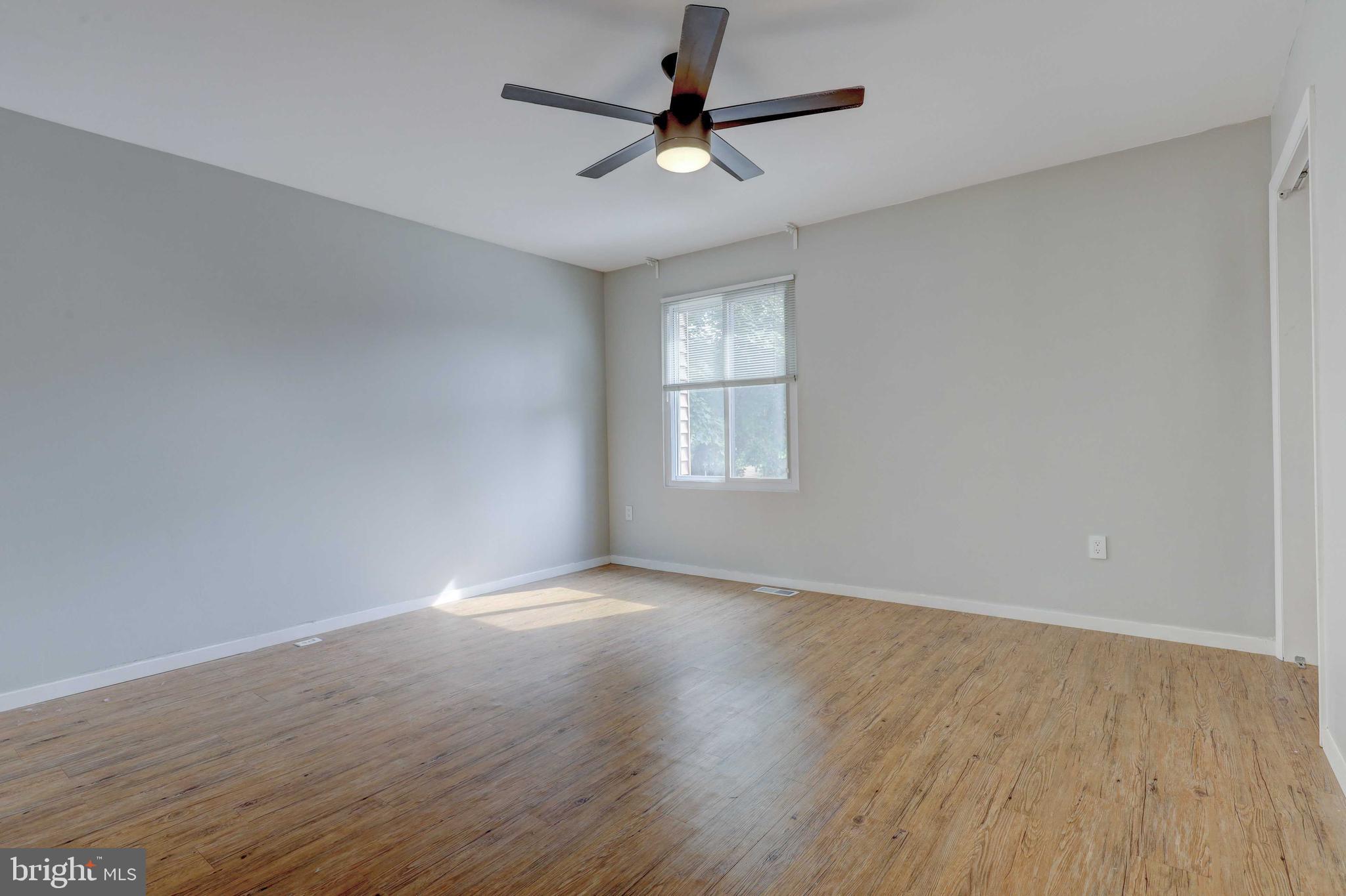 WALNUT RIDGE - Residential