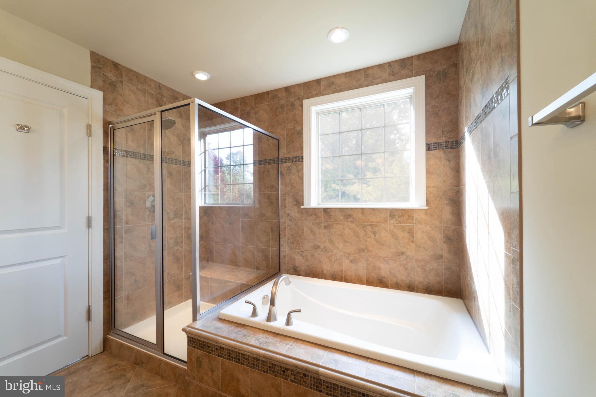 COURTS AT WESCOTT RIDGE - Residential Lease