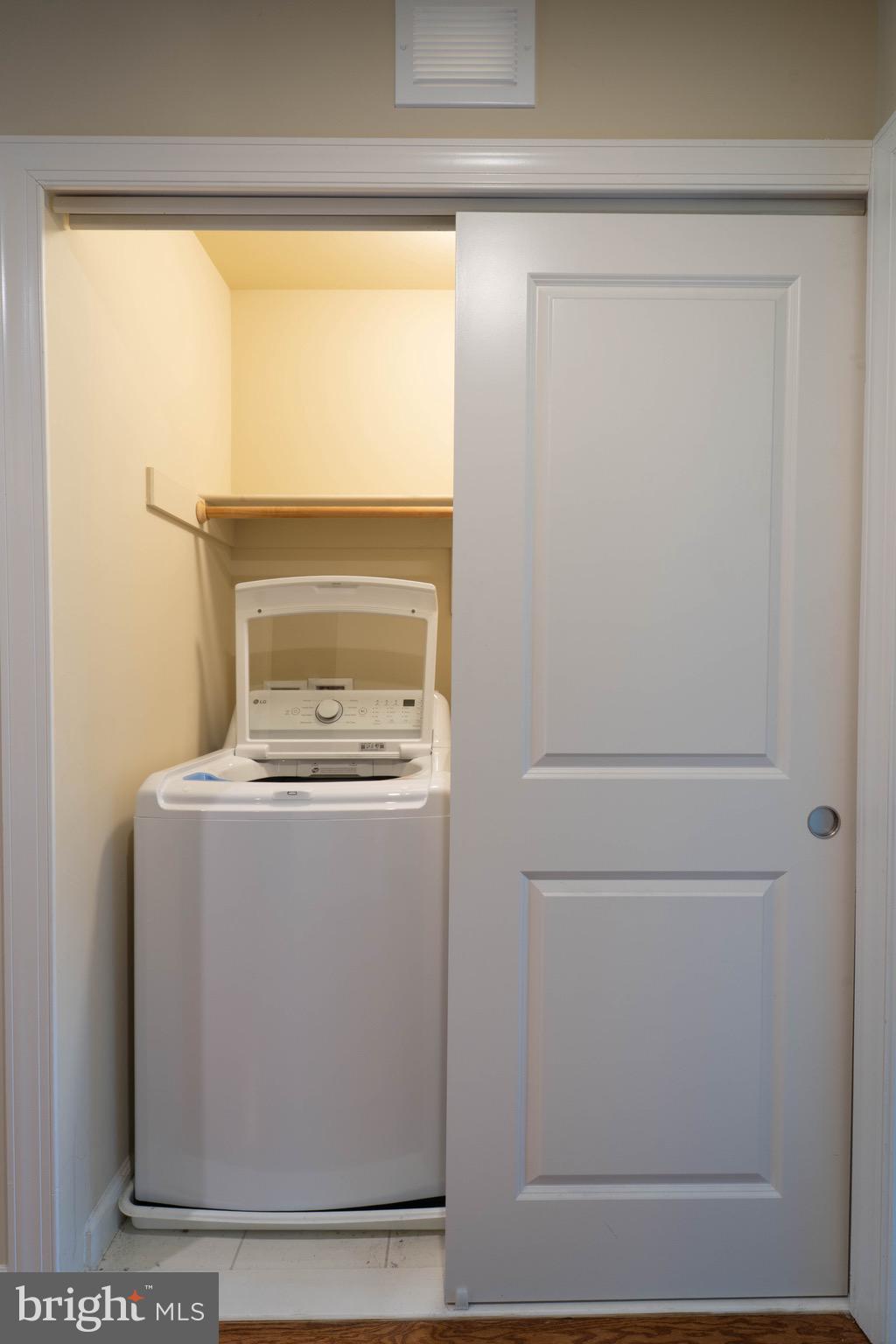 COURTS AT WESCOTT RIDGE - Residential Lease