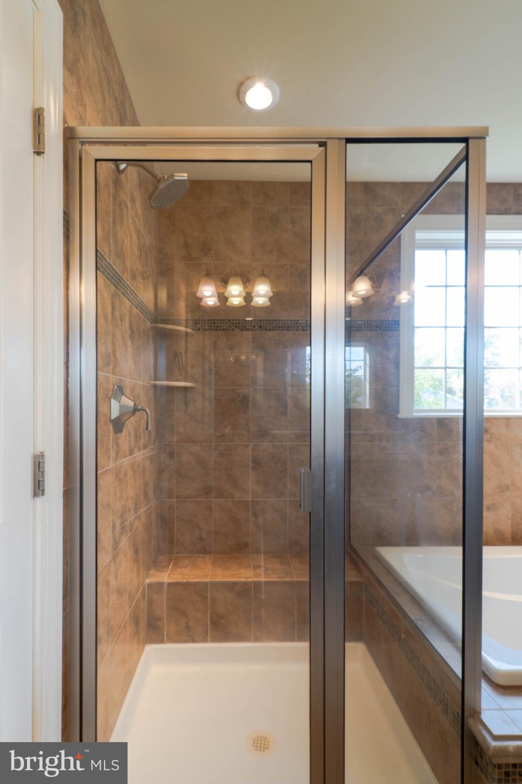 COURTS AT WESCOTT RIDGE - Residential Lease