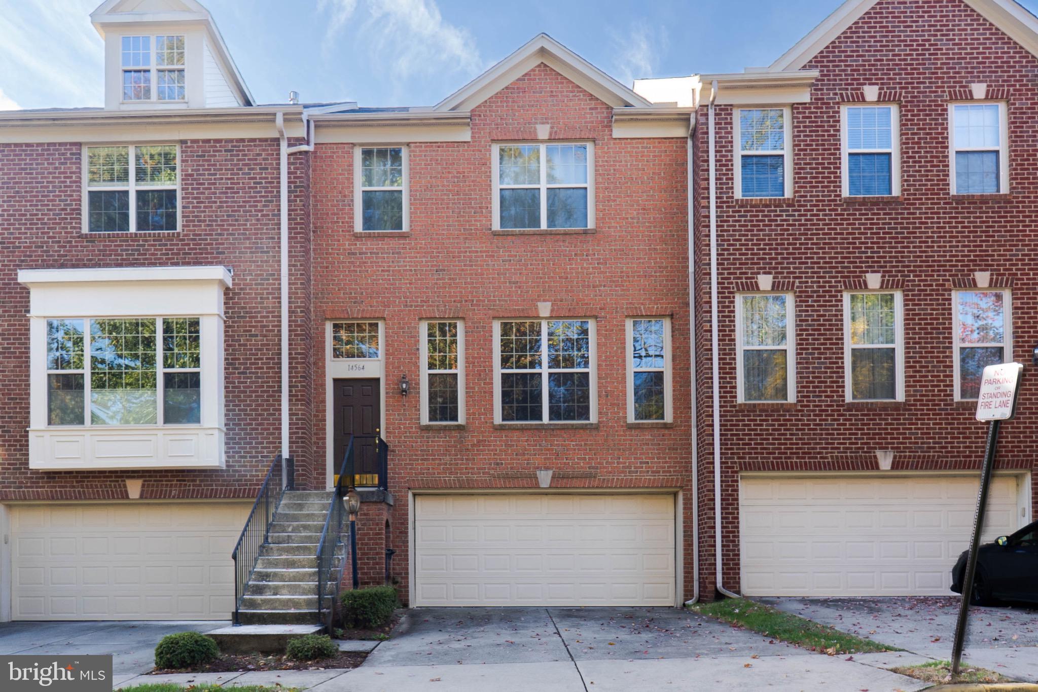 COURTS AT WESCOTT RIDGE - Residential Lease