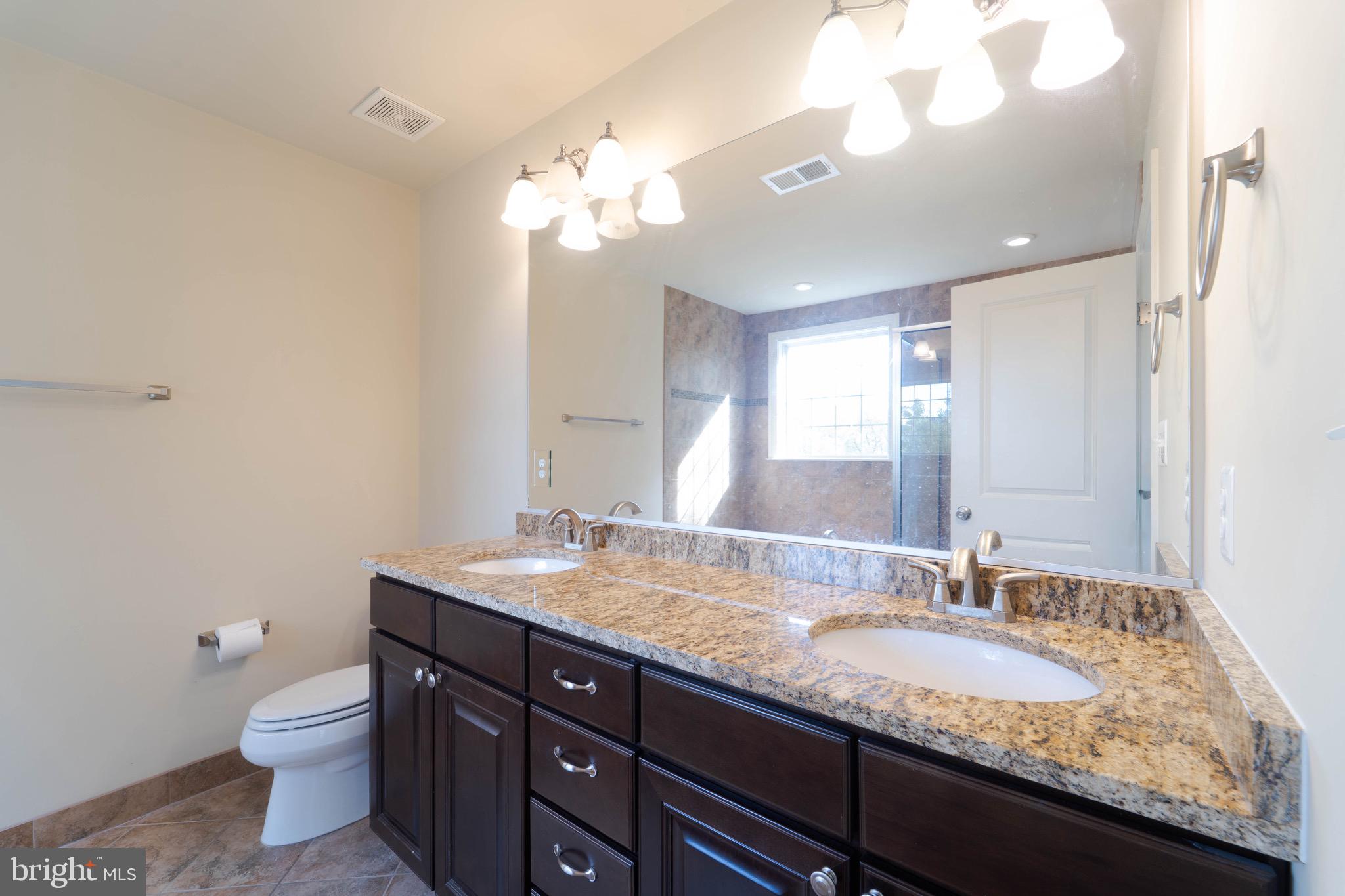 COURTS AT WESCOTT RIDGE - Residential Lease