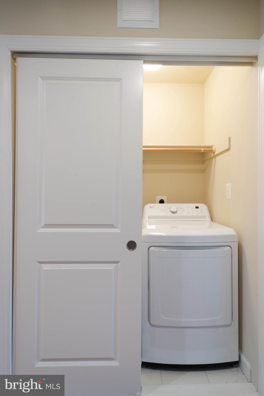 COURTS AT WESCOTT RIDGE - Residential Lease