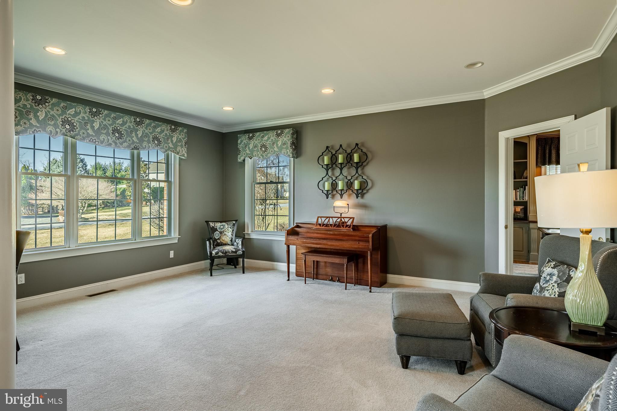 CLOCKTOWER WOODS - Residential