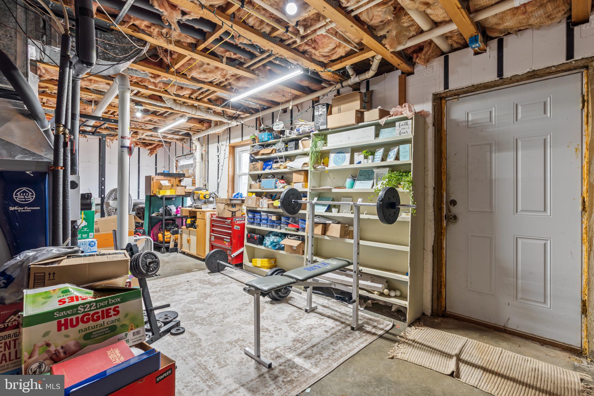 RED HAWK - Residential