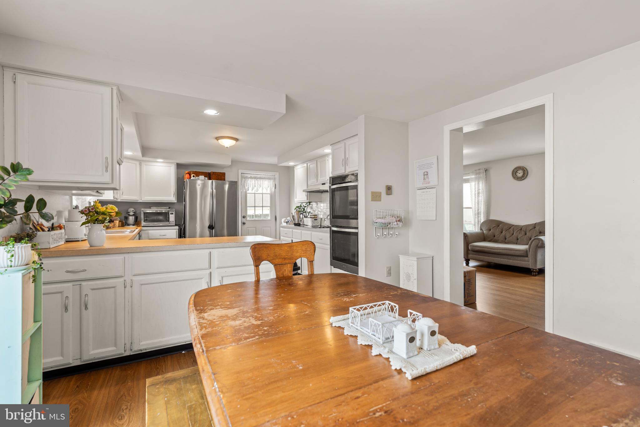 RED HAWK - Residential