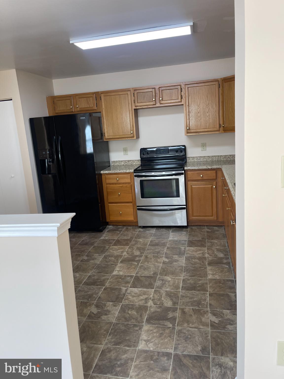 4140 HUNTERS HILL CIRCLE 4140