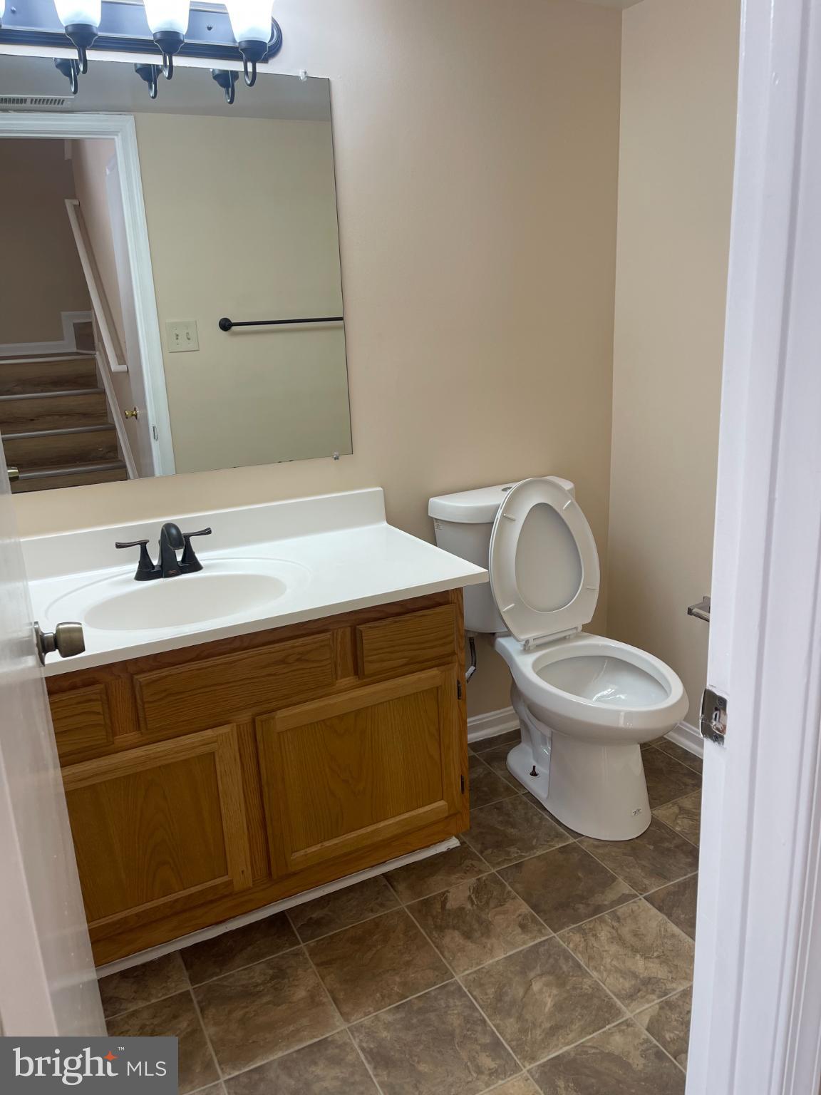 4140 HUNTERS HILL CIRCLE 4140