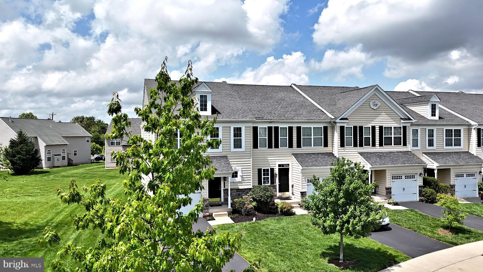 PROVIDENCE RESERVE - Residential
