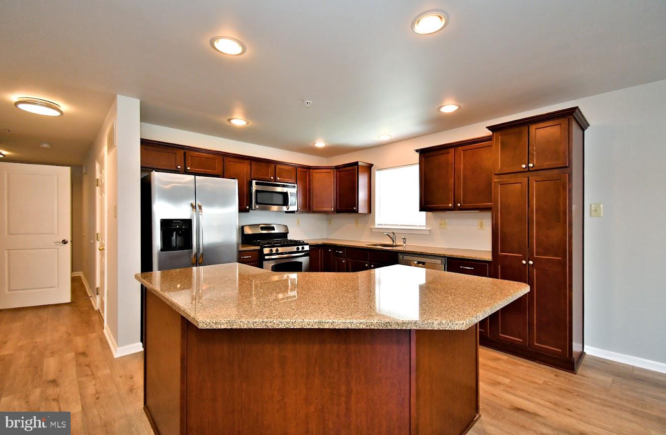 PROVIDENCE RESERVE - Residential