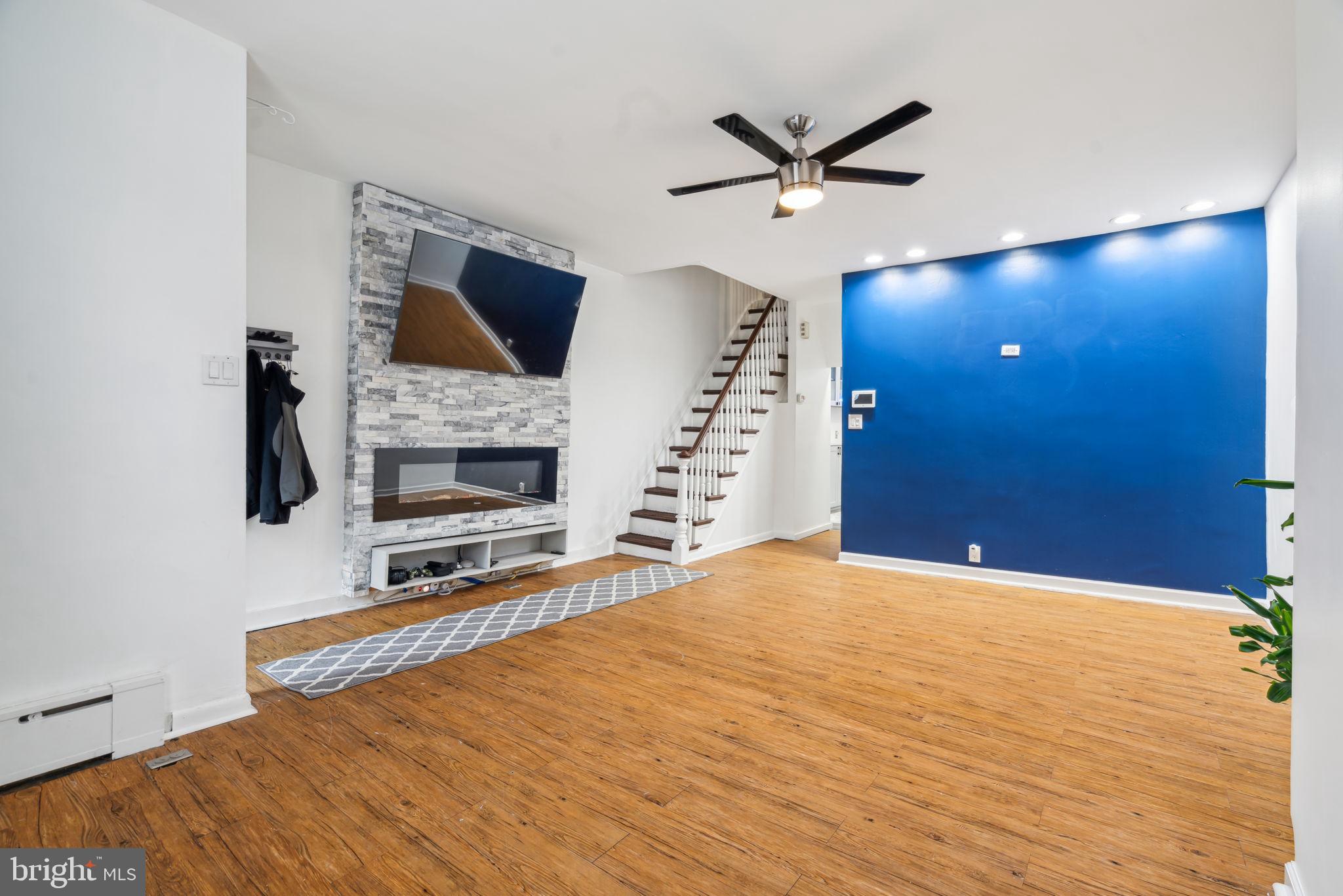 POINT BREEZE - Residential Lease