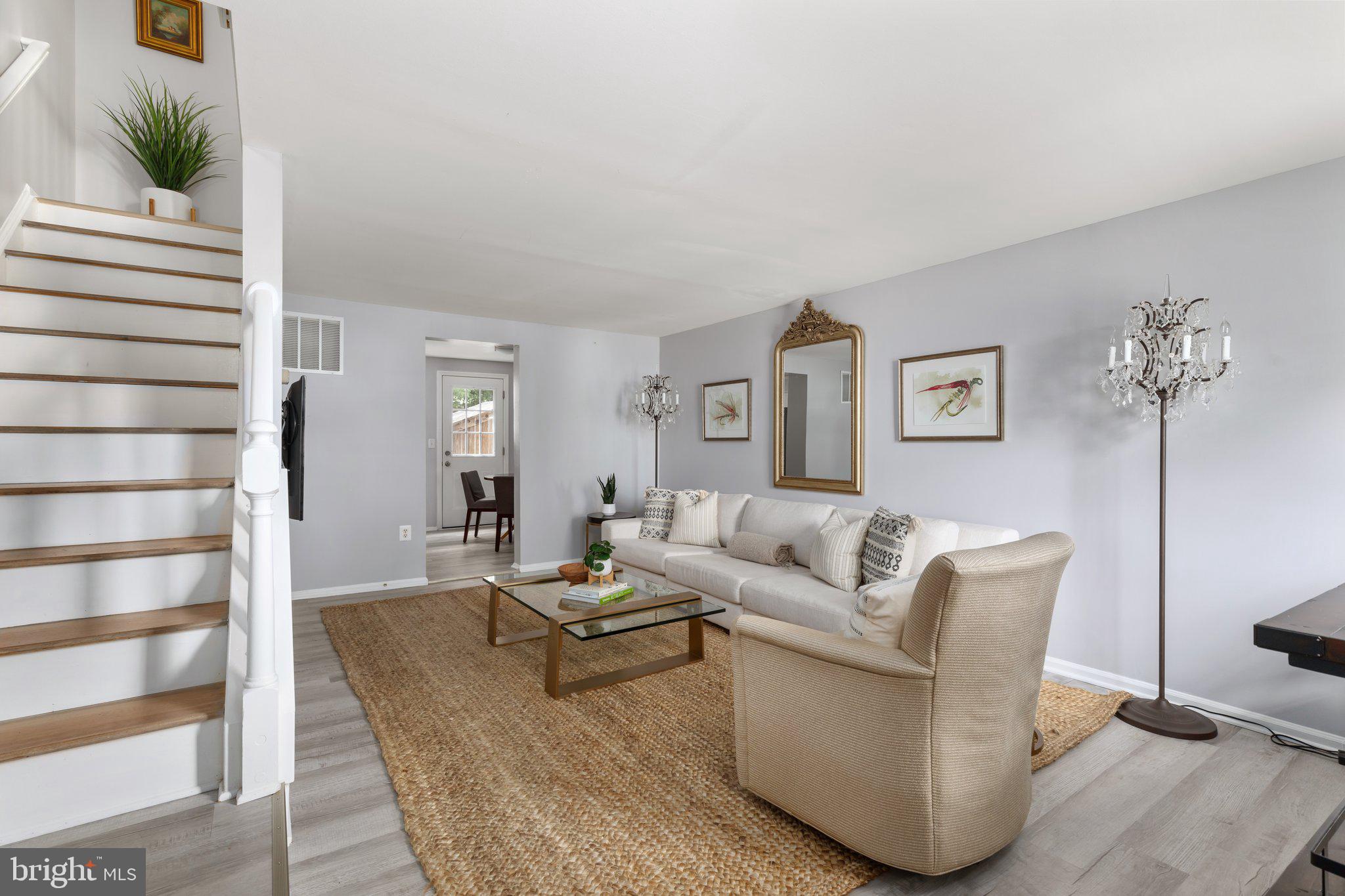 COUNTRYSIDE - Residential