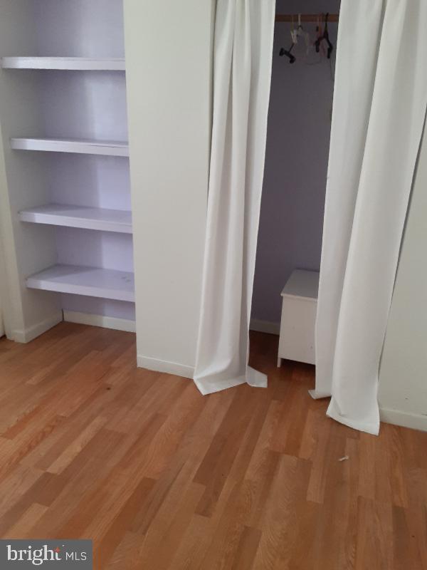 KENSINGTON - Residential Lease