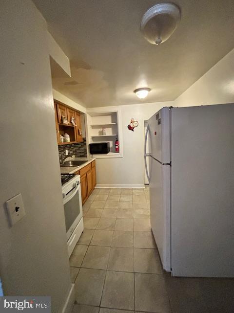 KENSINGTON - Residential Lease