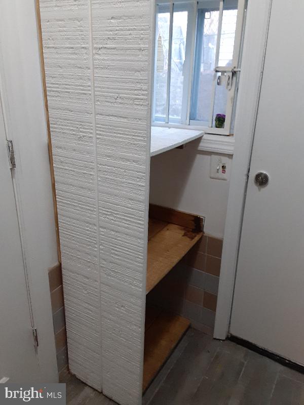 KENSINGTON - Residential Lease