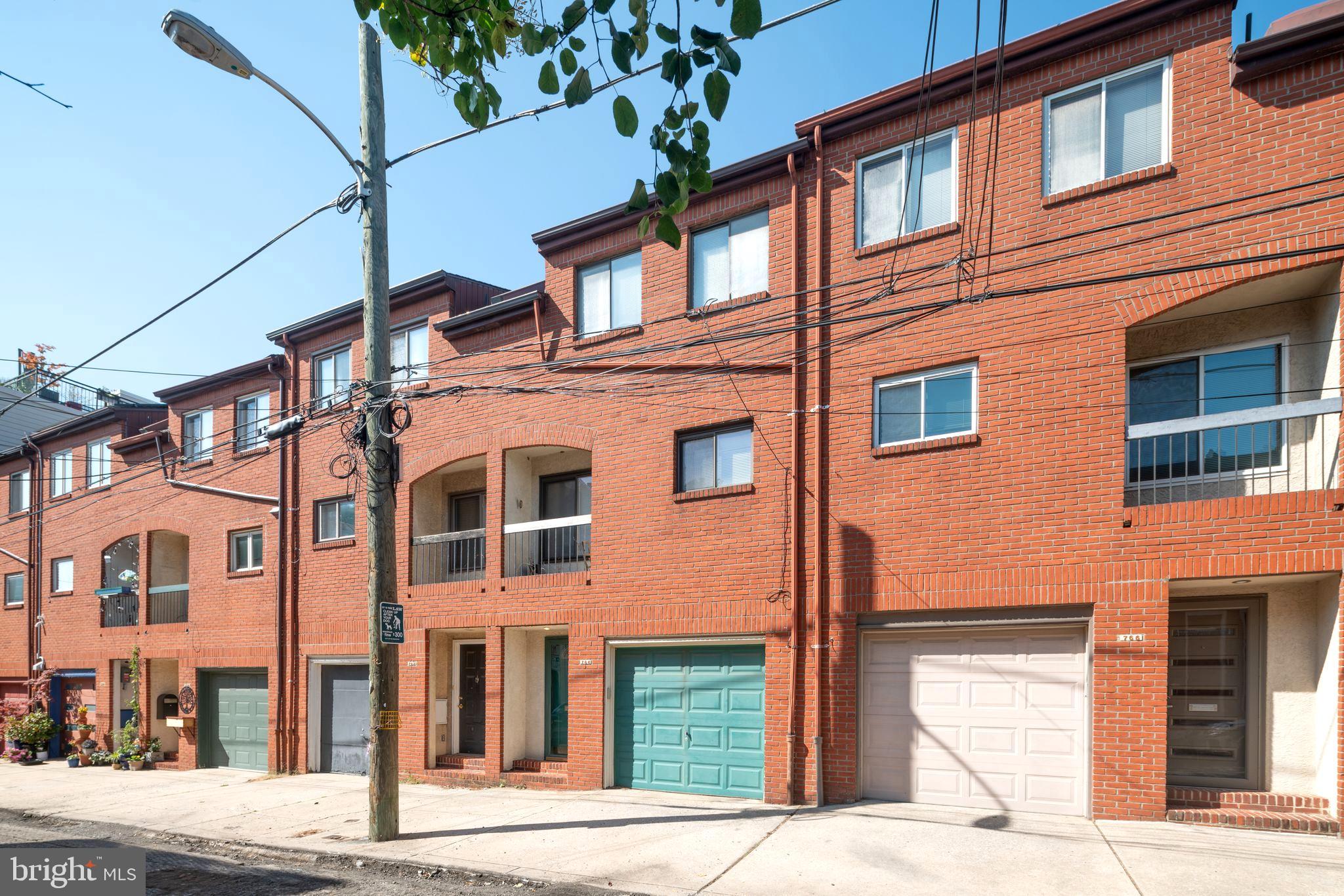 FAIRMOUNT - Residential