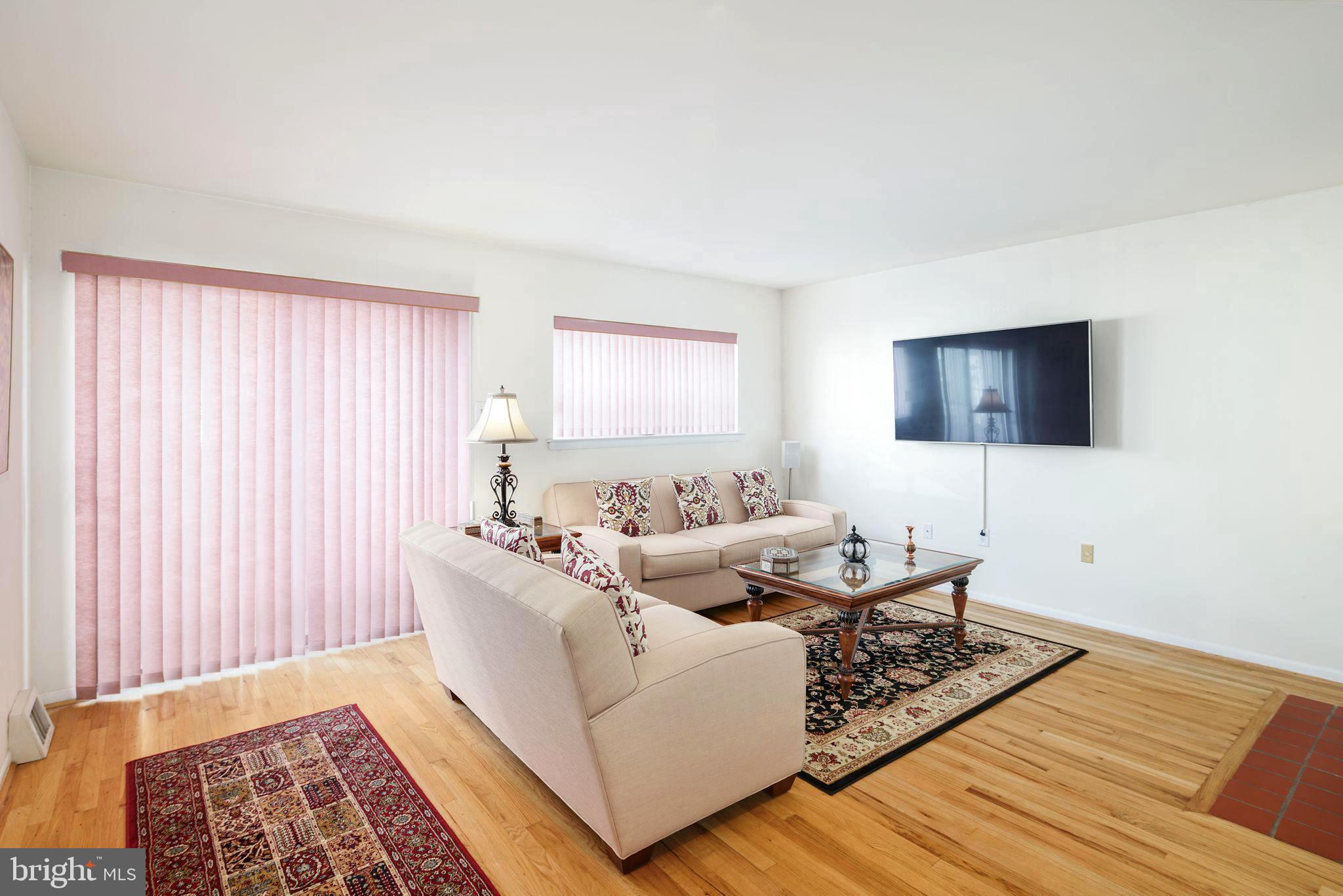 FAIRMOUNT - Residential