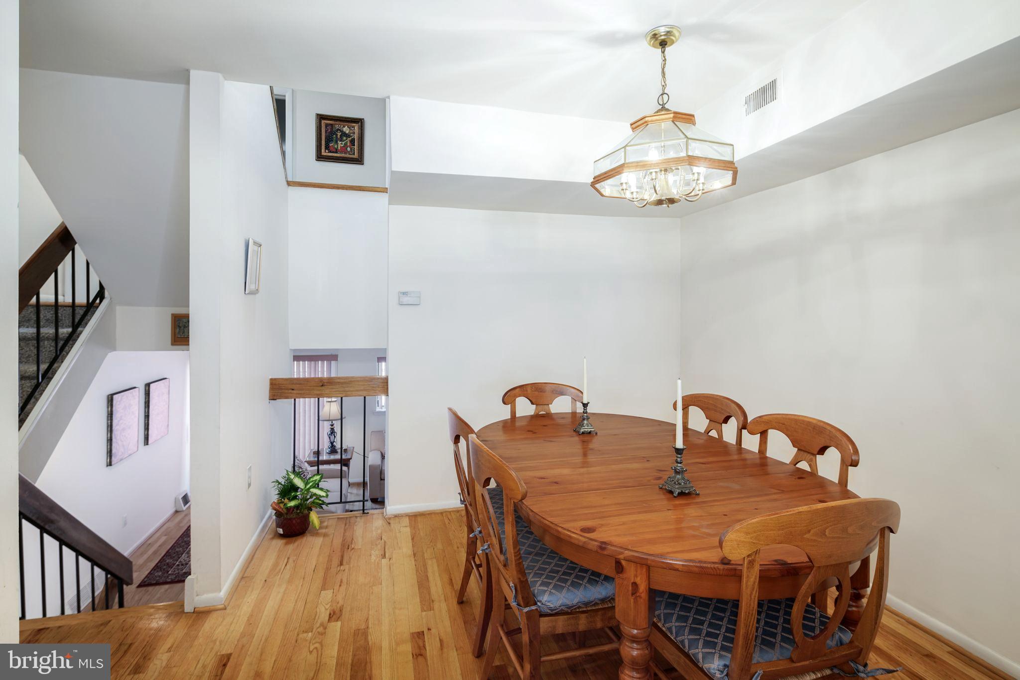 FAIRMOUNT - Residential