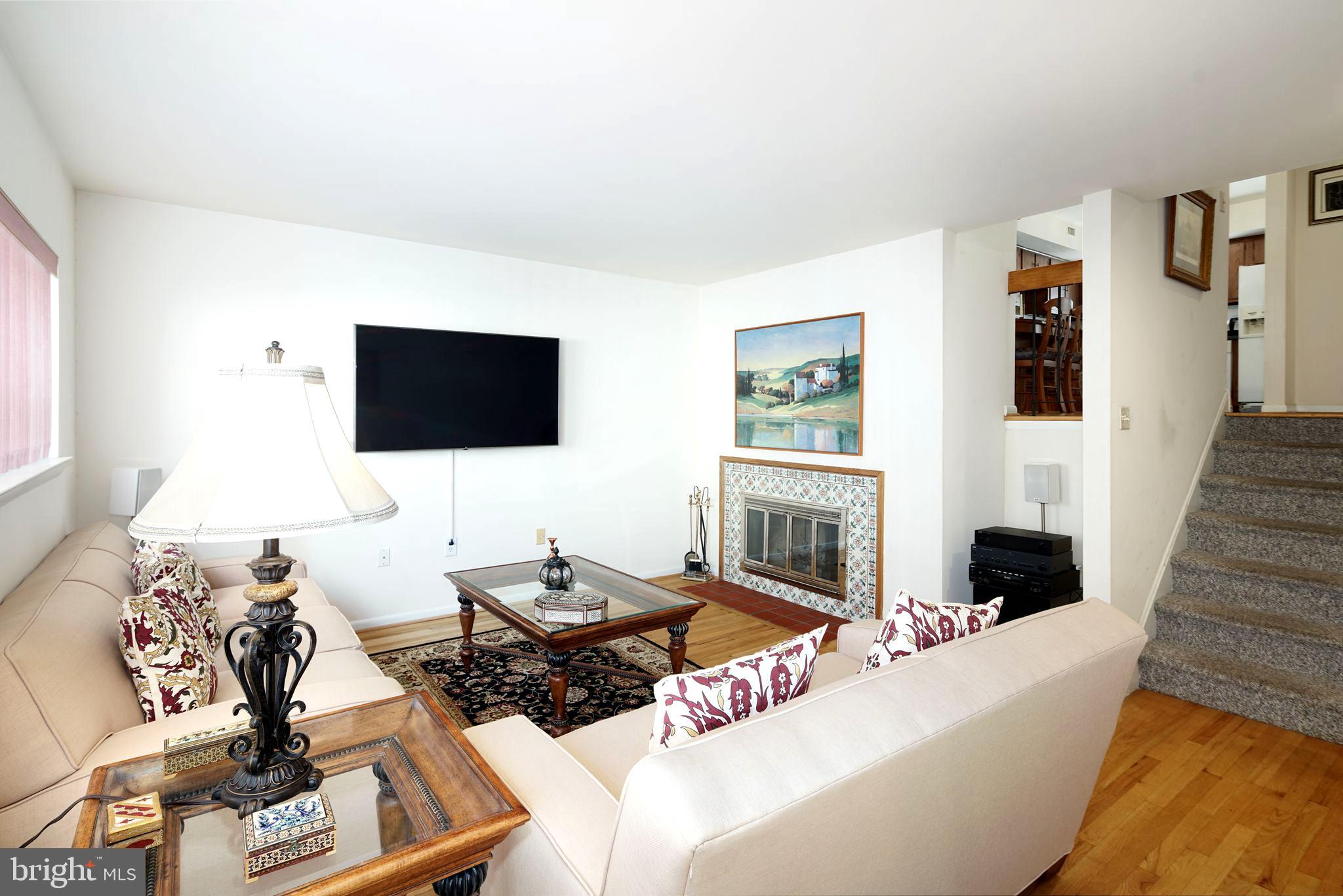 FAIRMOUNT - Residential