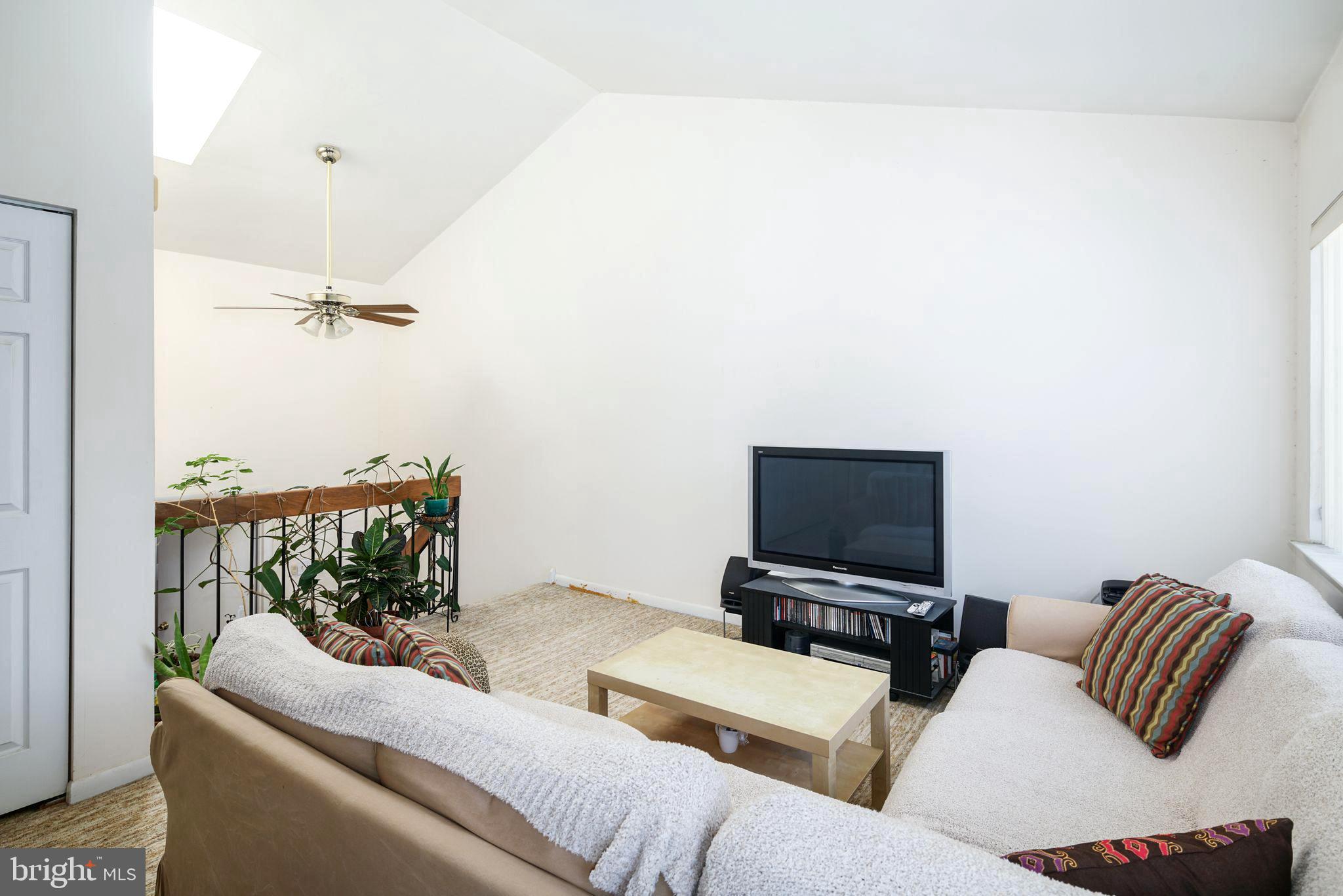 FAIRMOUNT - Residential