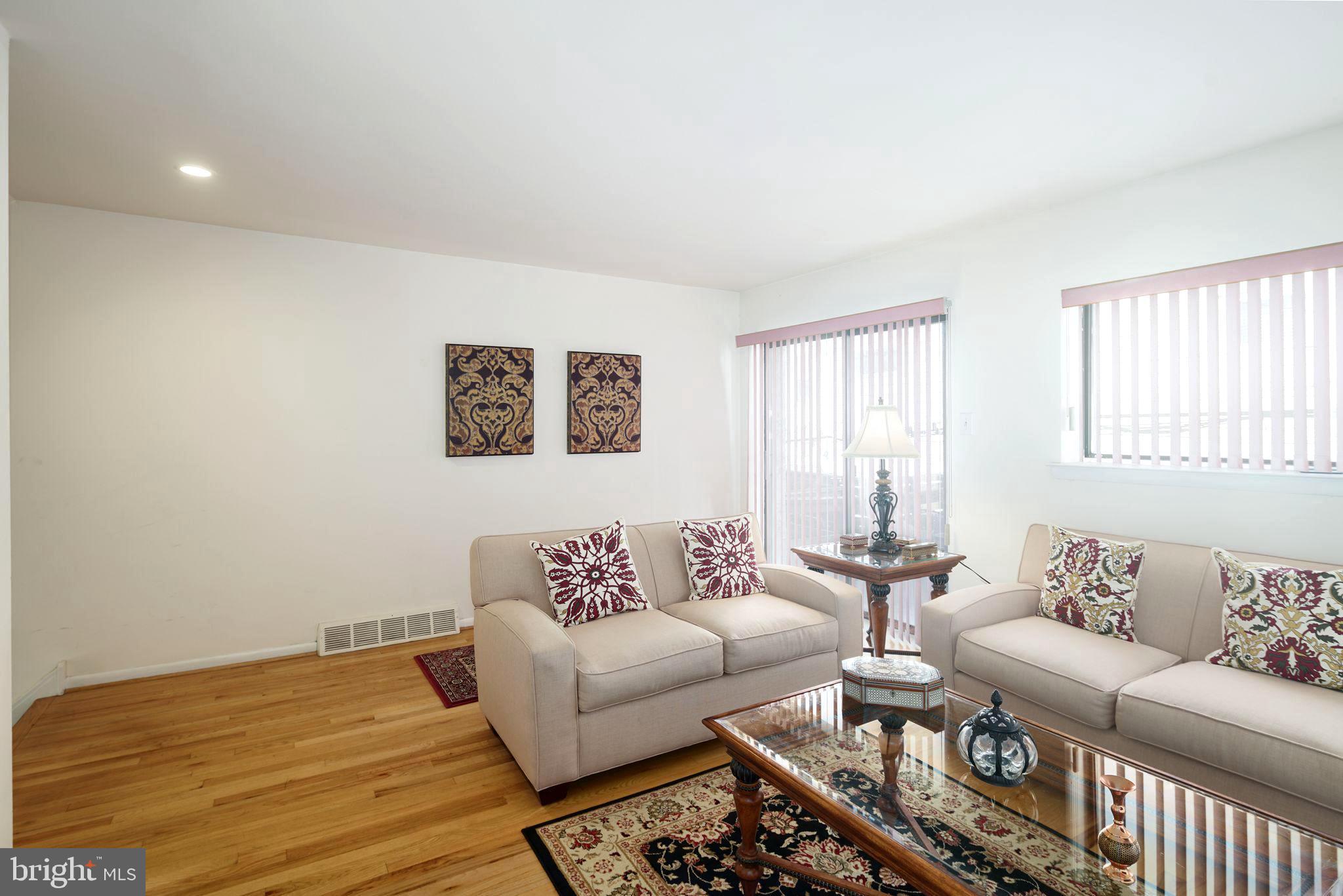 FAIRMOUNT - Residential