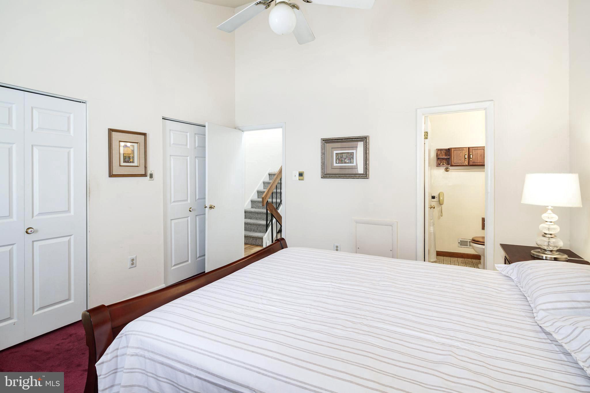 FAIRMOUNT - Residential