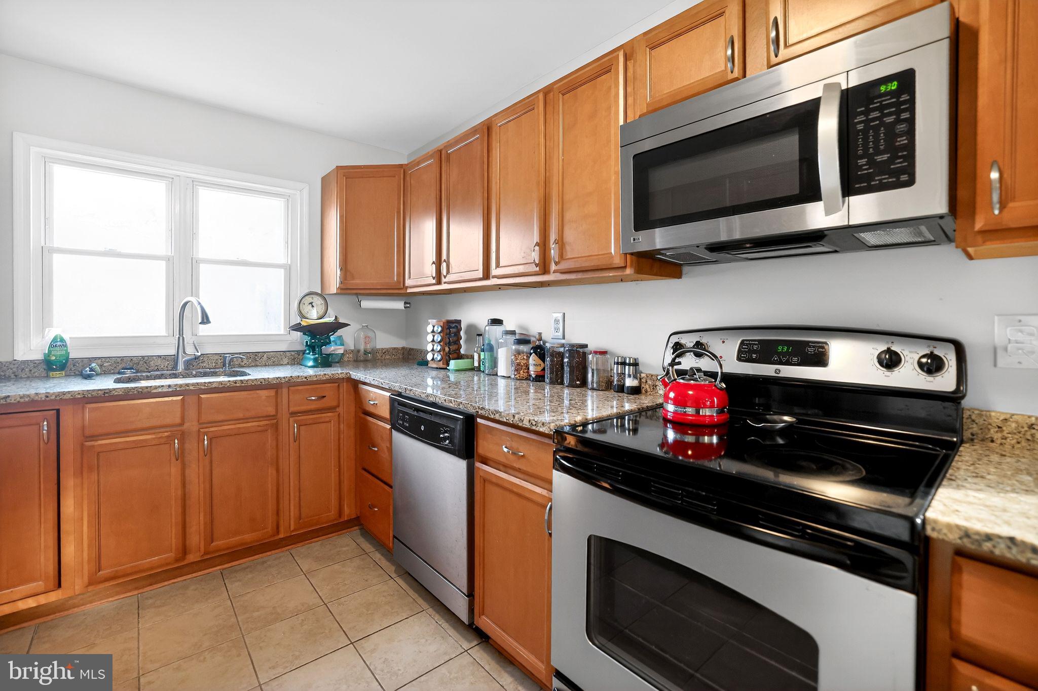 EAST HALETHORPE - Residential