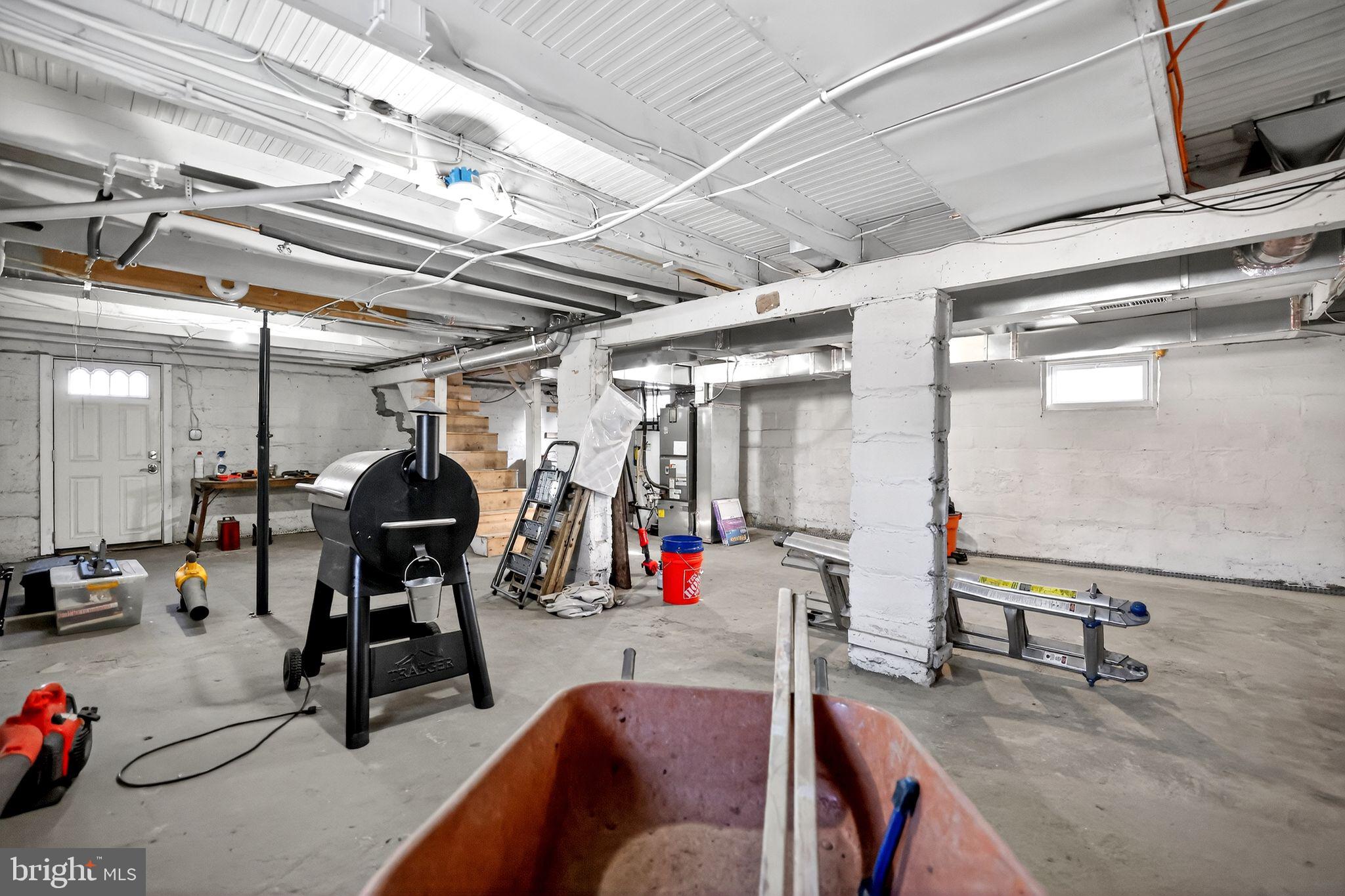 EAST HALETHORPE - Residential