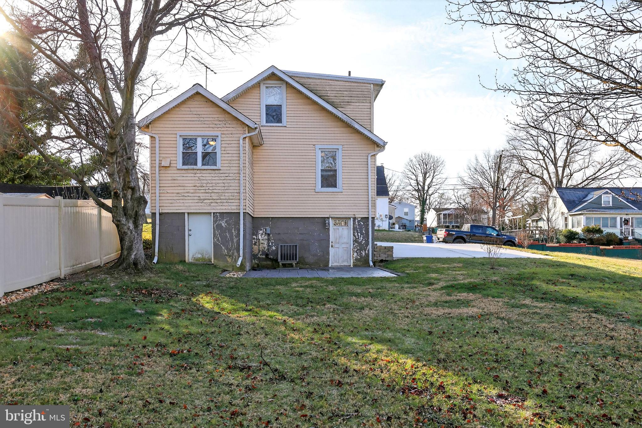 EAST HALETHORPE - Residential