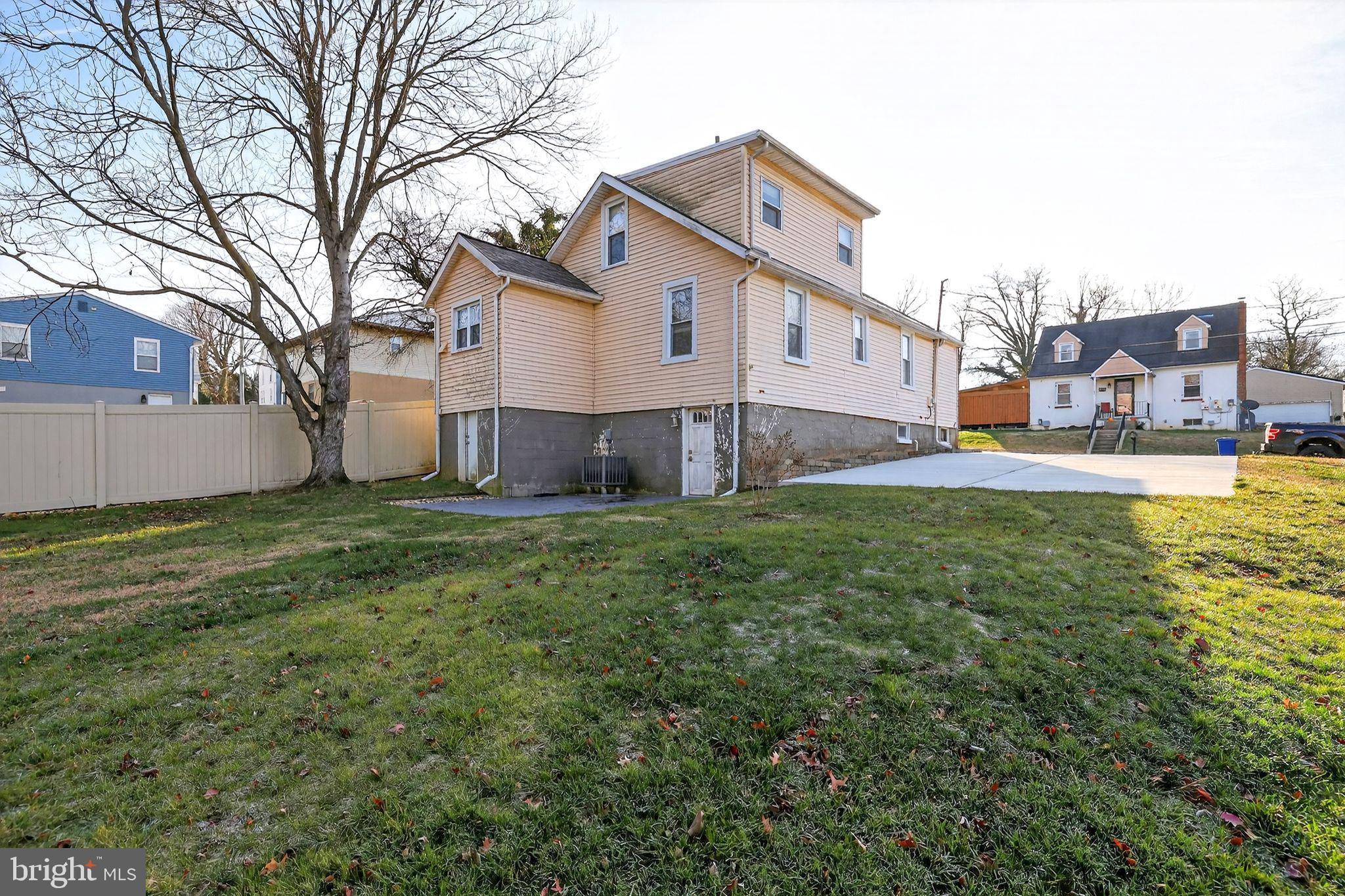 EAST HALETHORPE - Residential