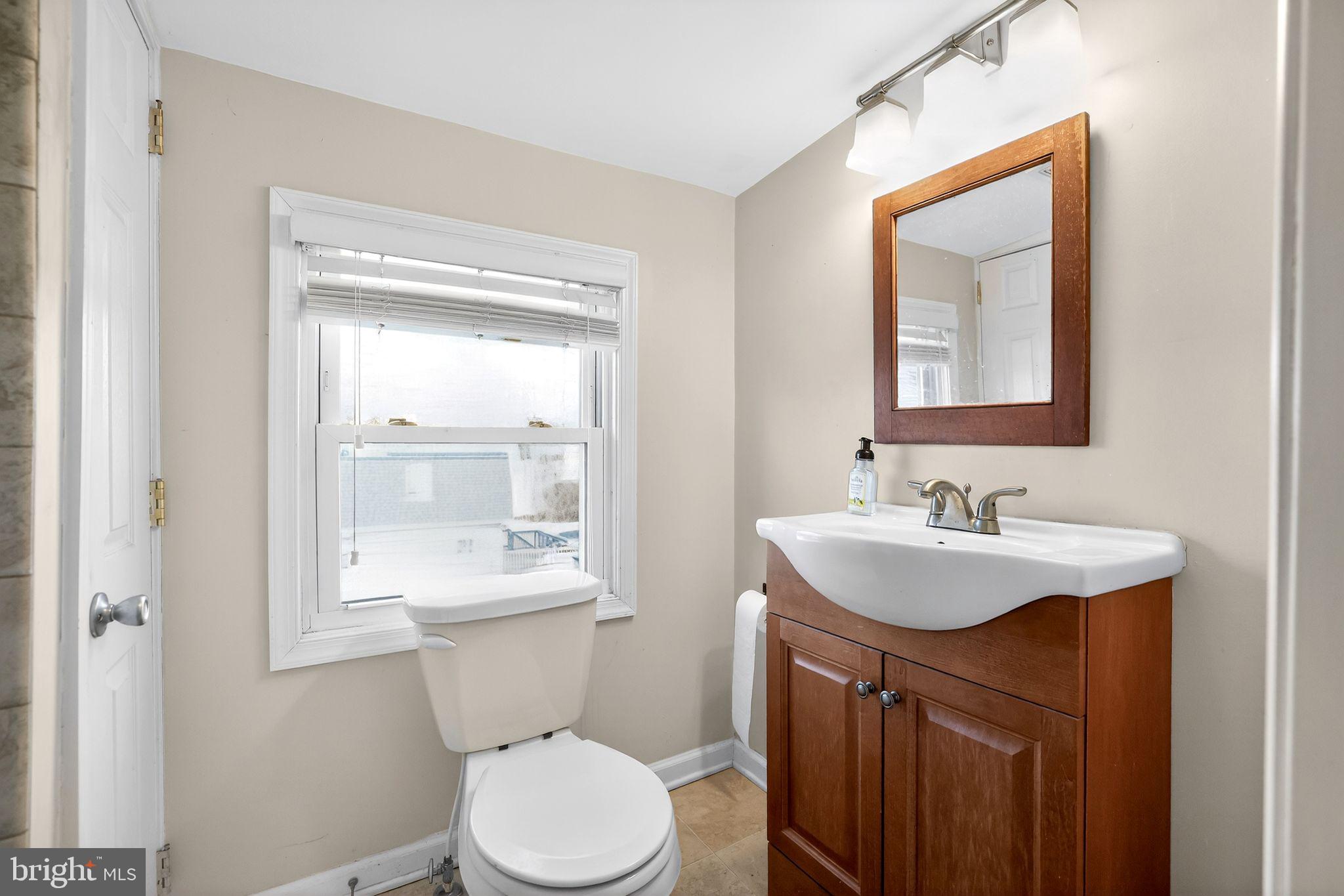 EAST HALETHORPE - Residential