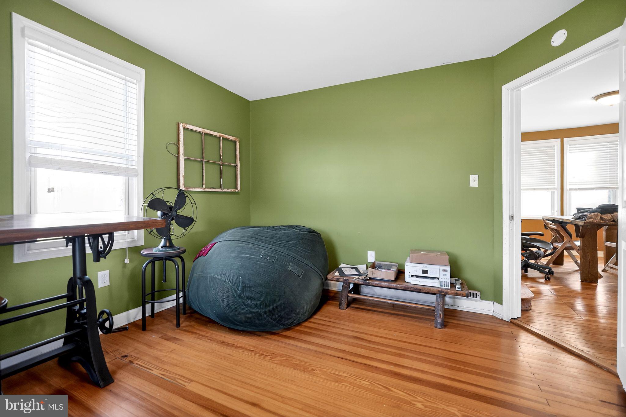 EAST HALETHORPE - Residential