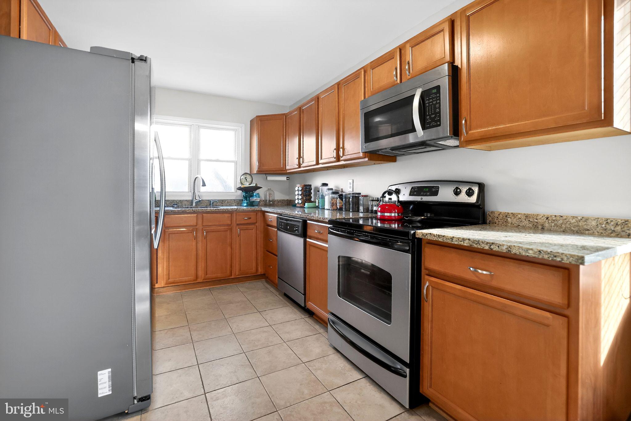 EAST HALETHORPE - Residential