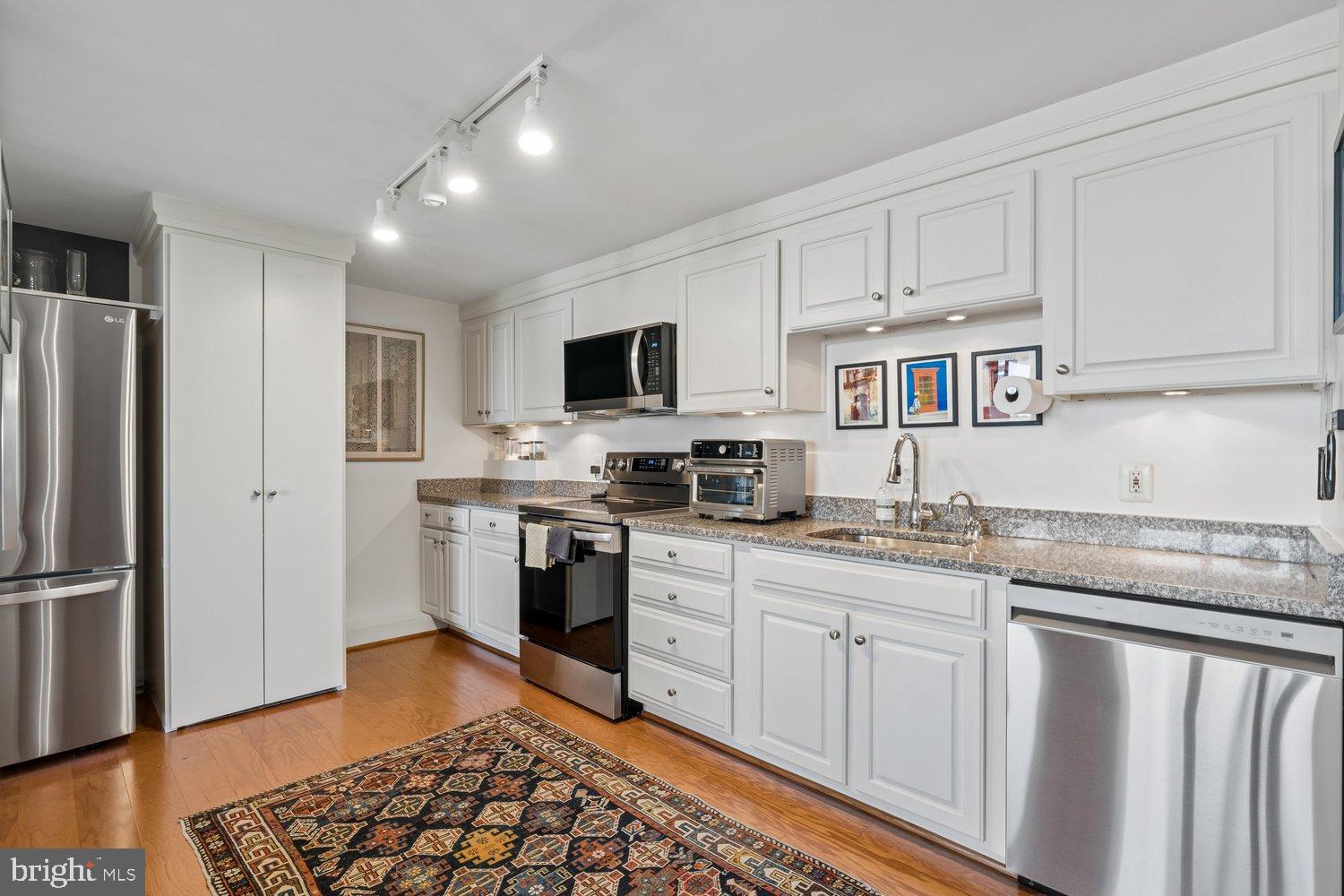 4601 N PARK AVENUE 1418-T
