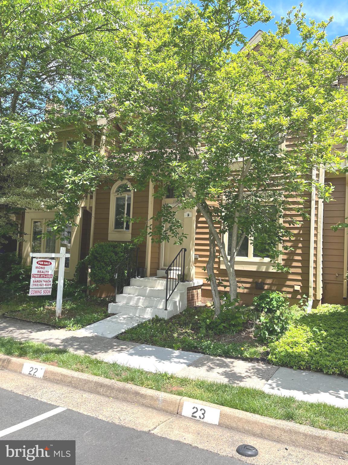 1106 WHITWORTH COURT