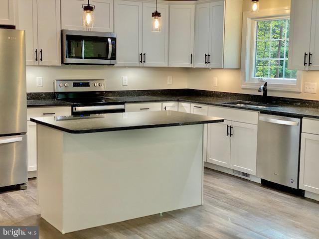 MOUNTAIN VIEW - Residential