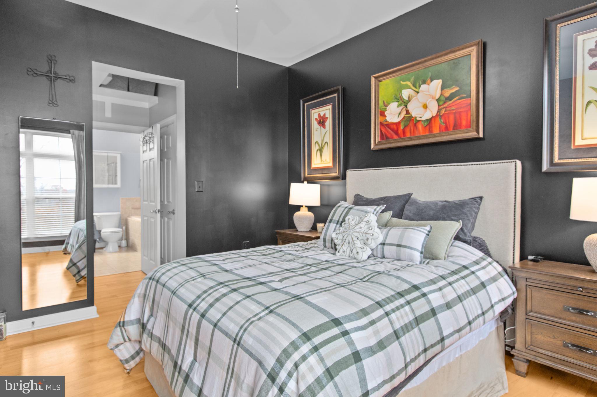 RIVER CLUB 1 AT BELMONT - Residential