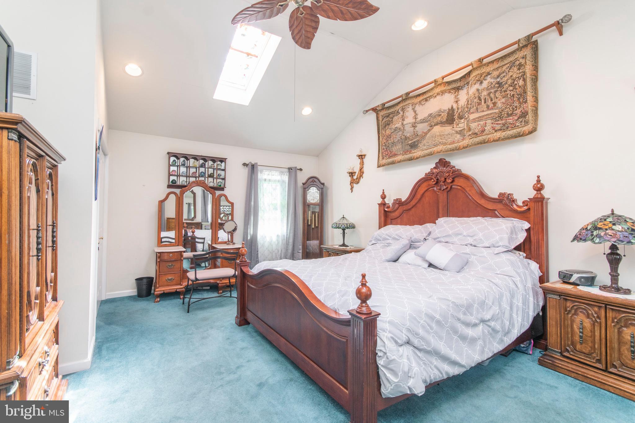 LYNNWOOD - Residential