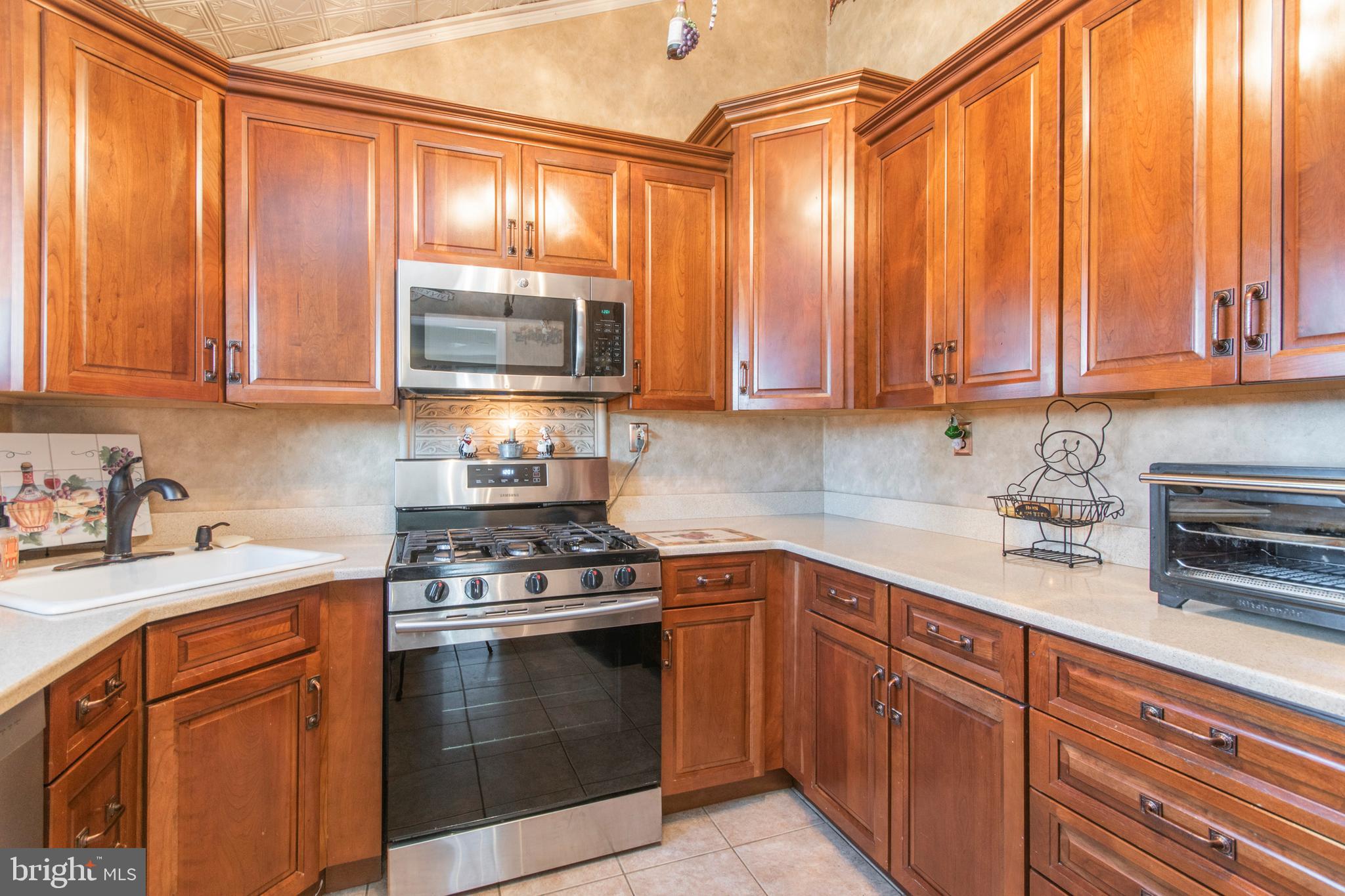 LYNNWOOD - Residential