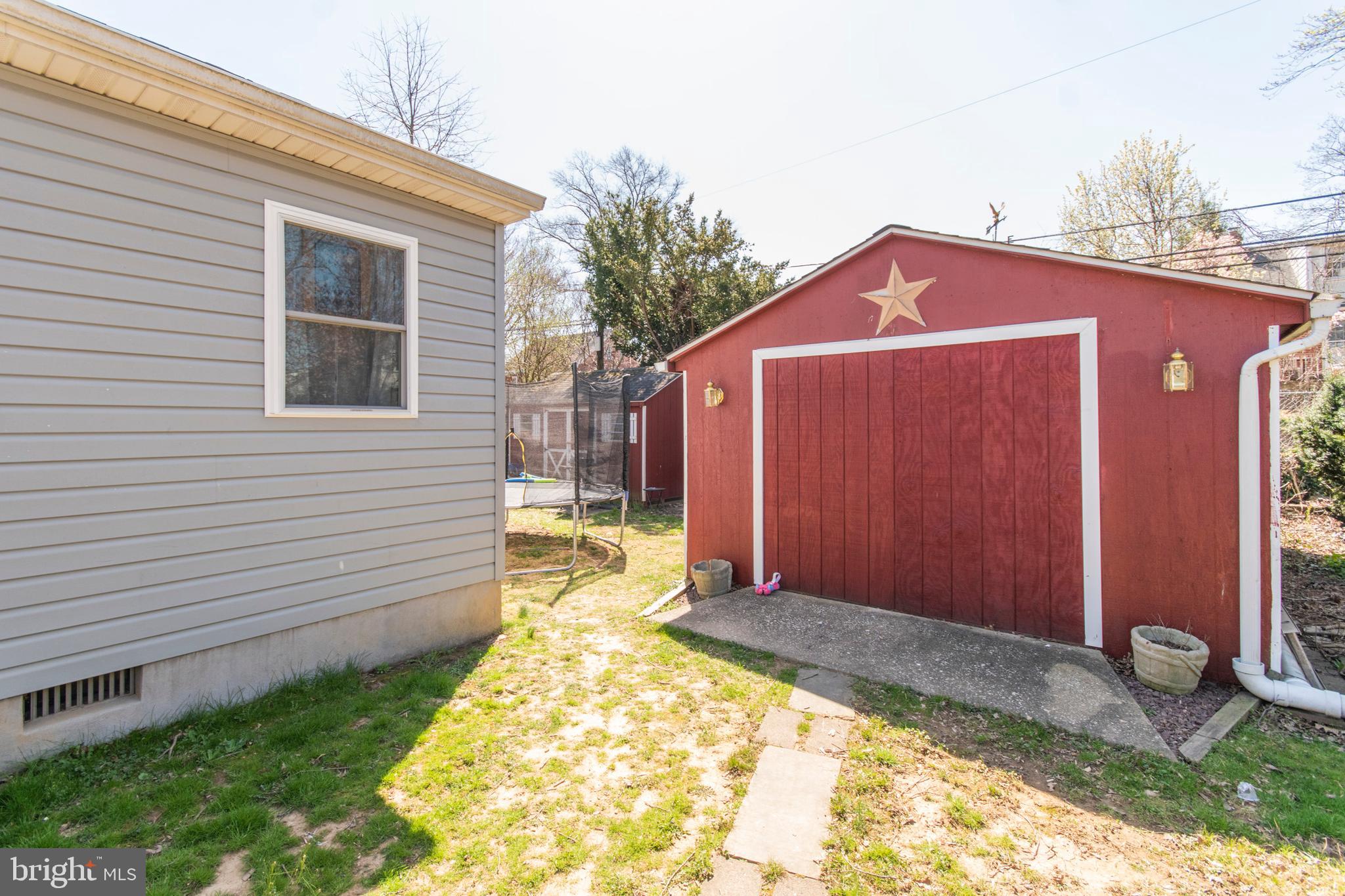 LYNNWOOD - Residential