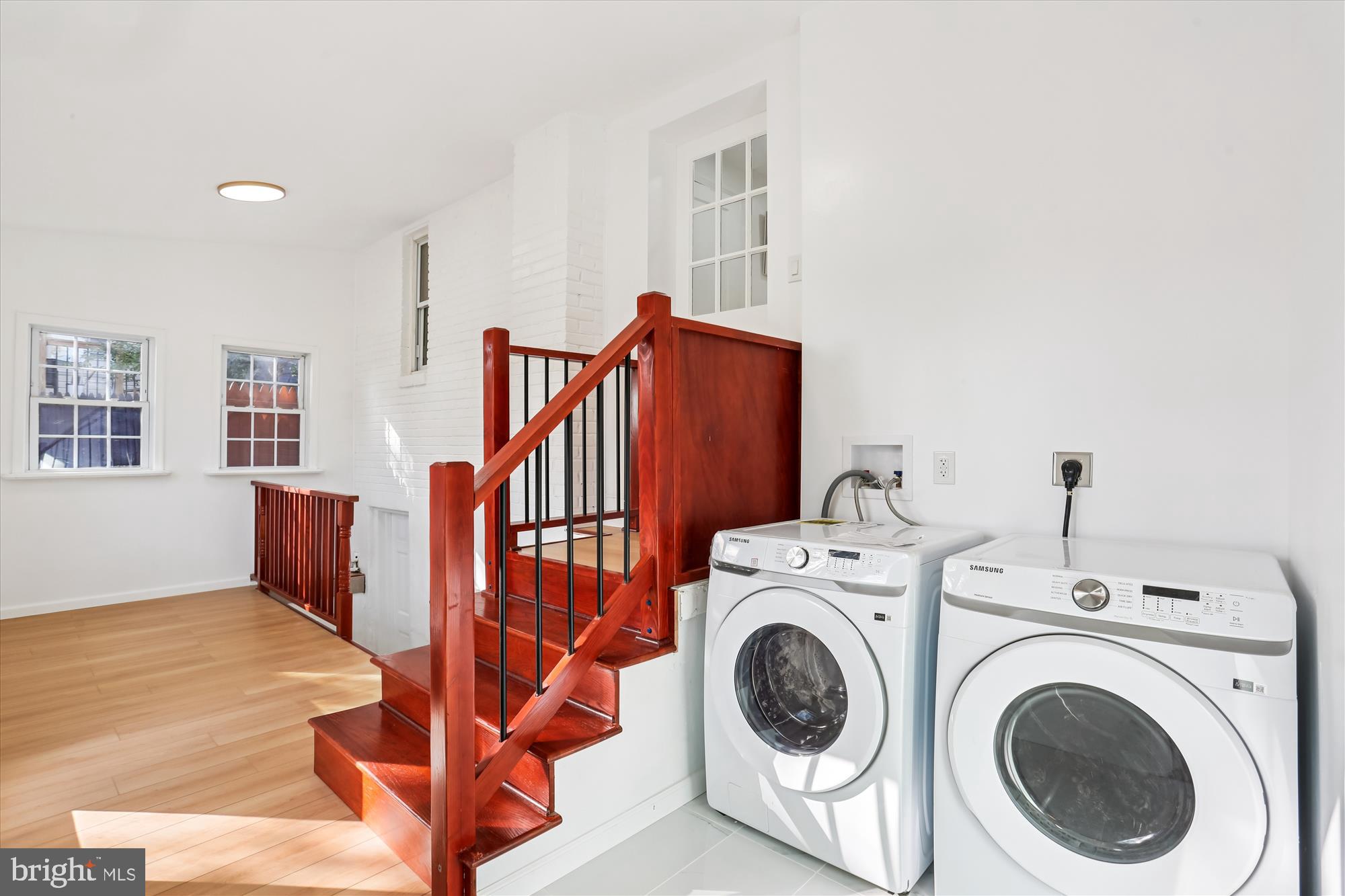 ROLLING TERRACE - Residential