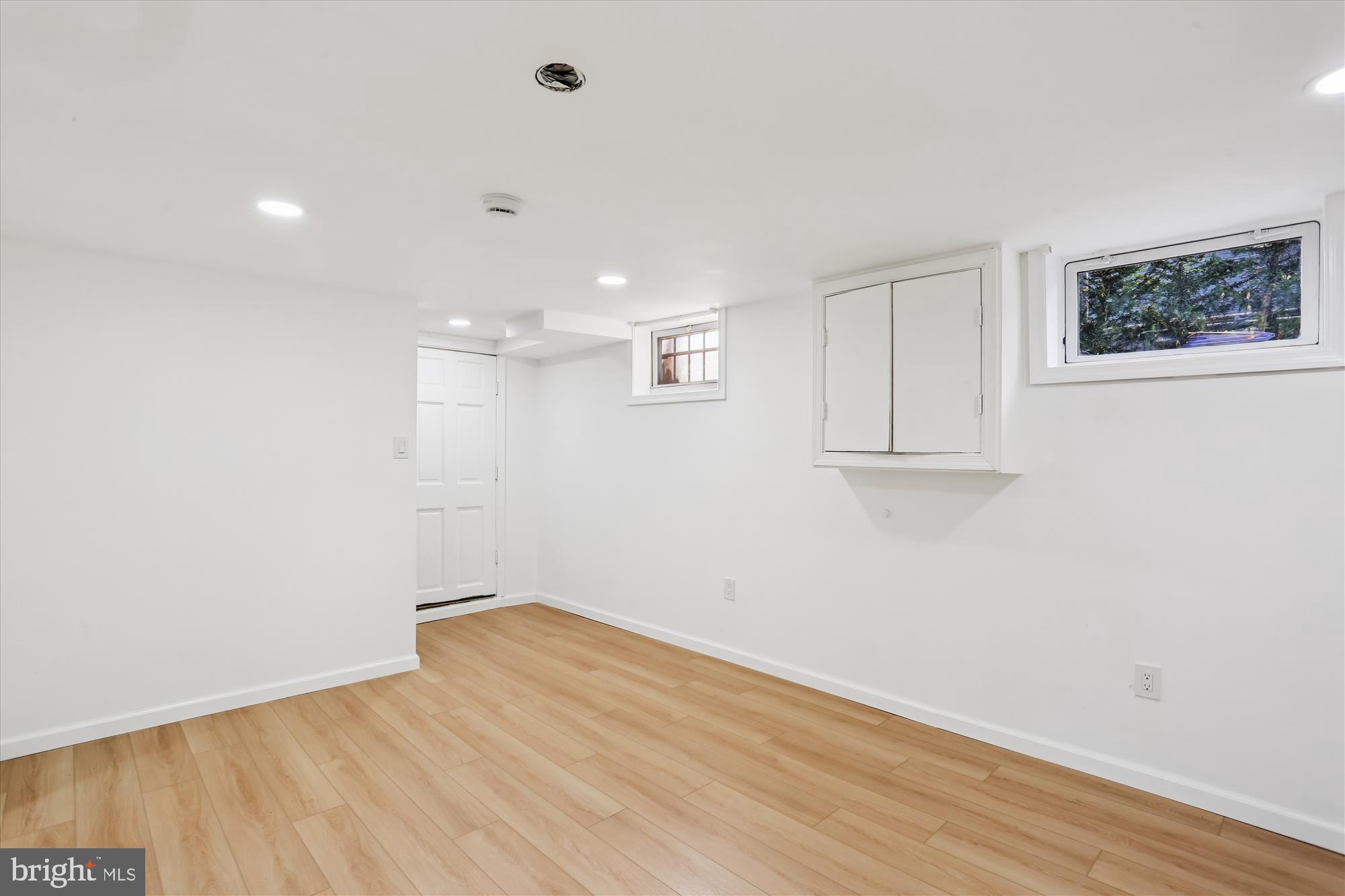 ROLLING TERRACE - Residential