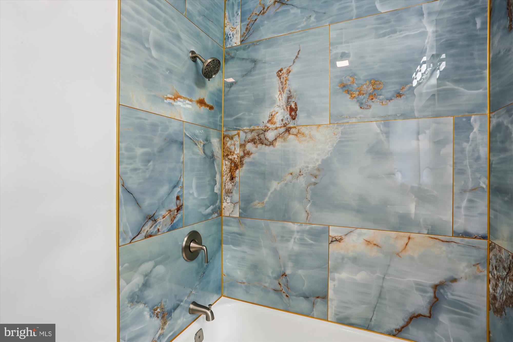 ROLLING TERRACE - Residential