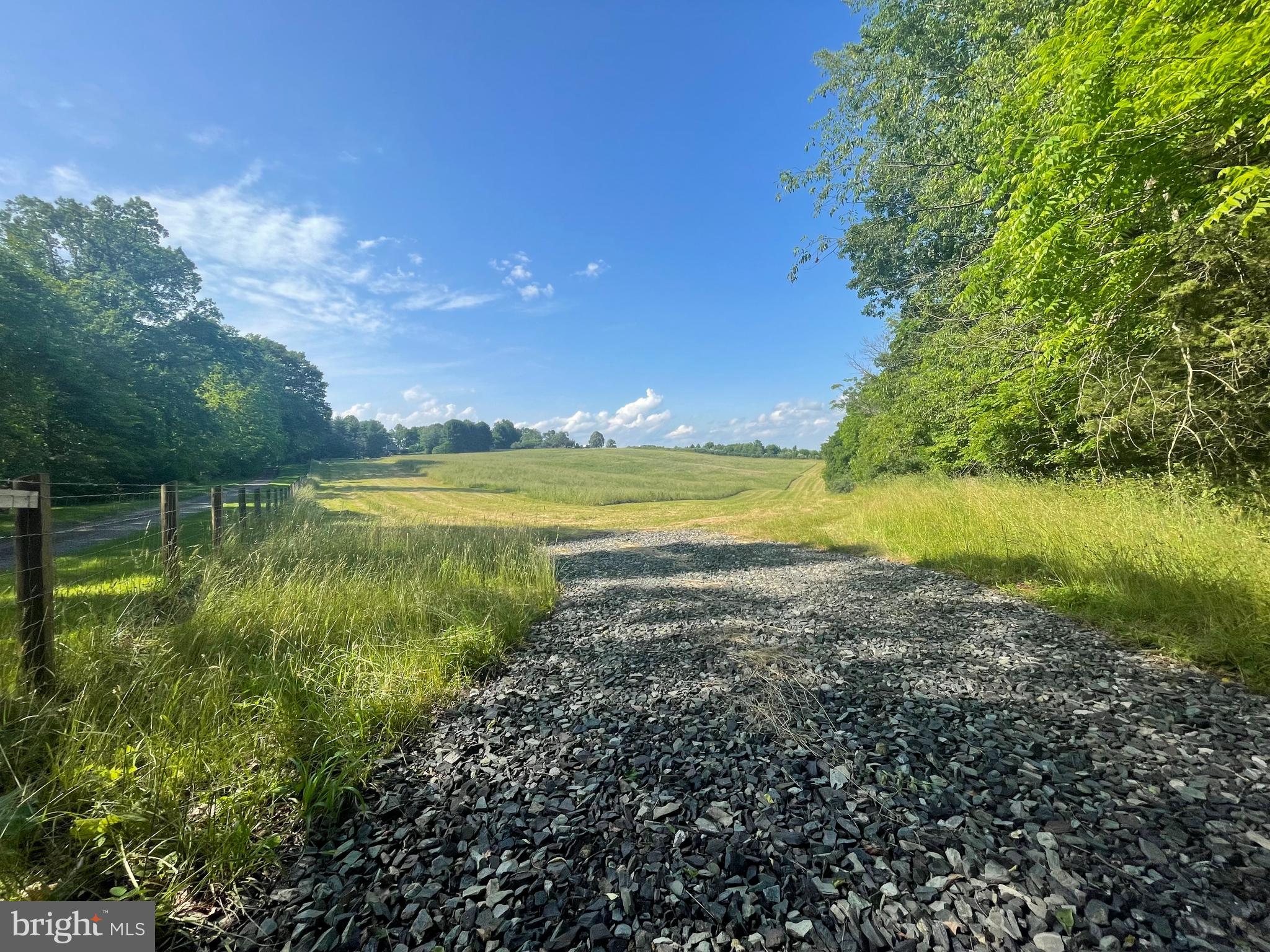 HUNTMASTER FARM ESTATES - Land