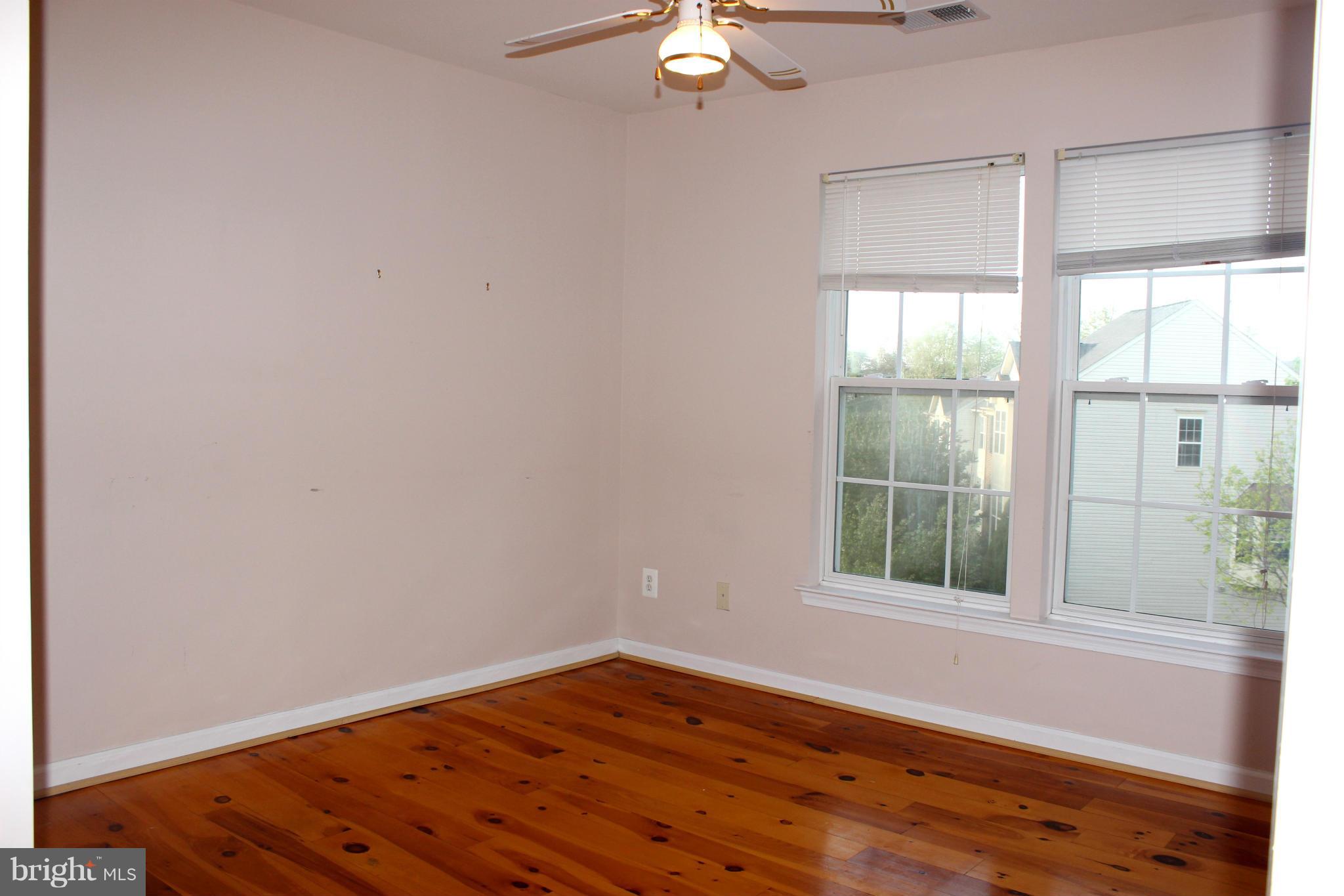 BRAEMAR/VILLAGES AT SAYBROOKE - Residential Lease