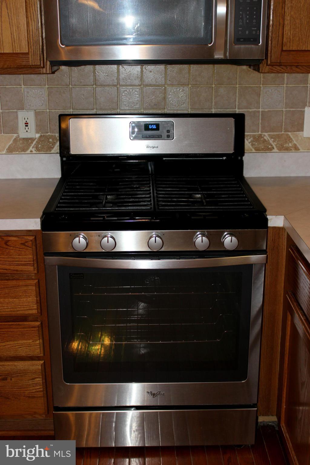 BRAEMAR/VILLAGES AT SAYBROOKE - Residential Lease