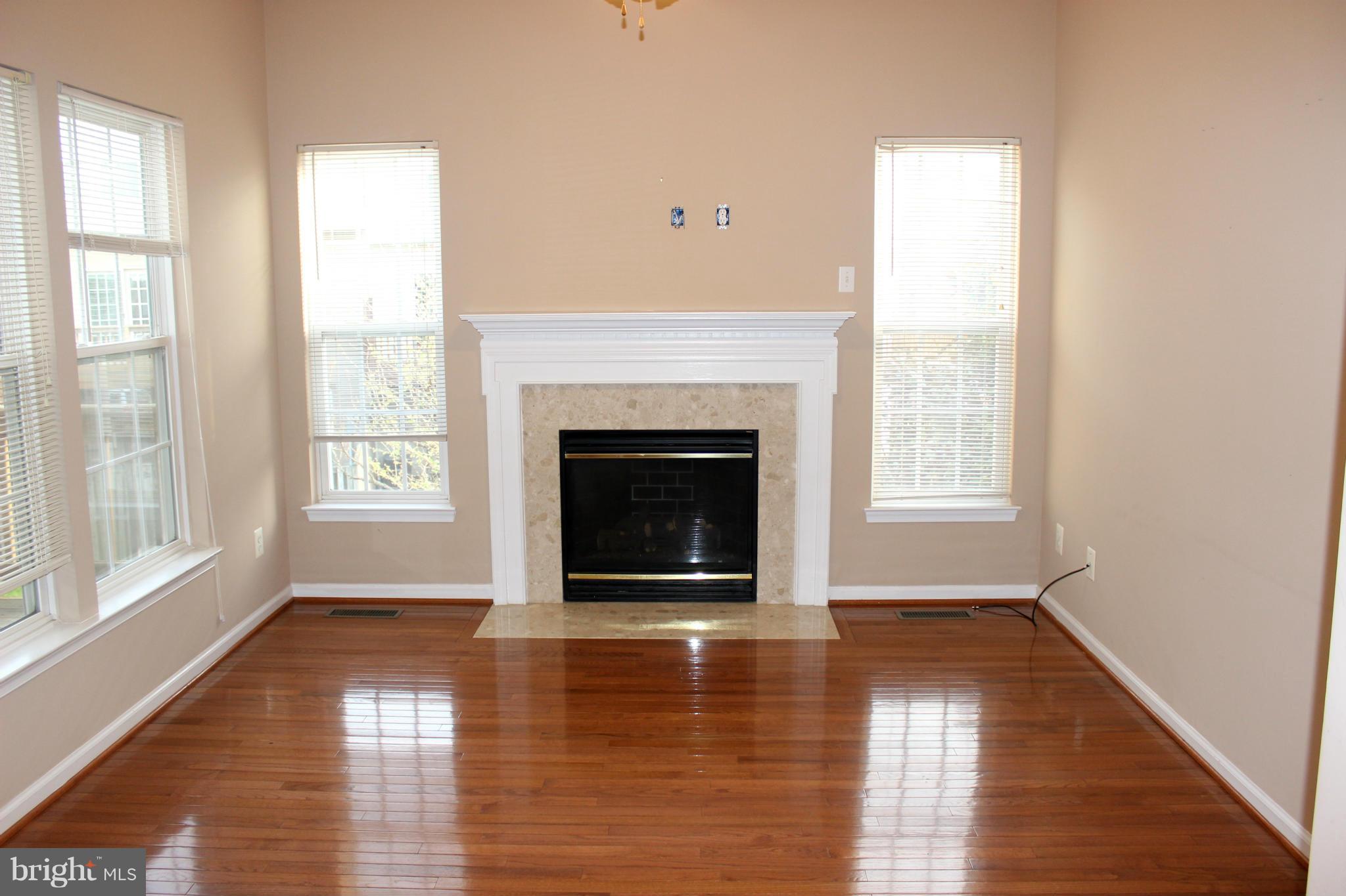 BRAEMAR/VILLAGES AT SAYBROOKE - Residential Lease