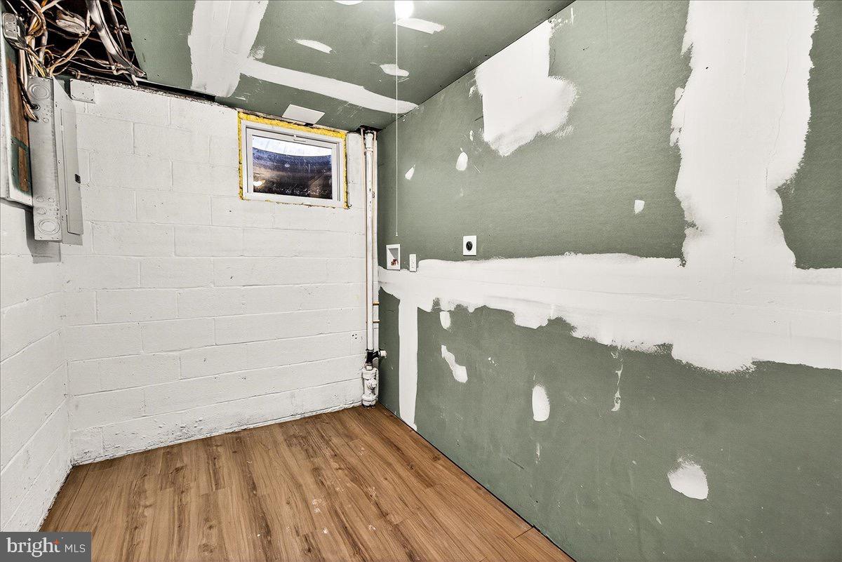 DOWNTOWN FREDERICK - Residential Lease