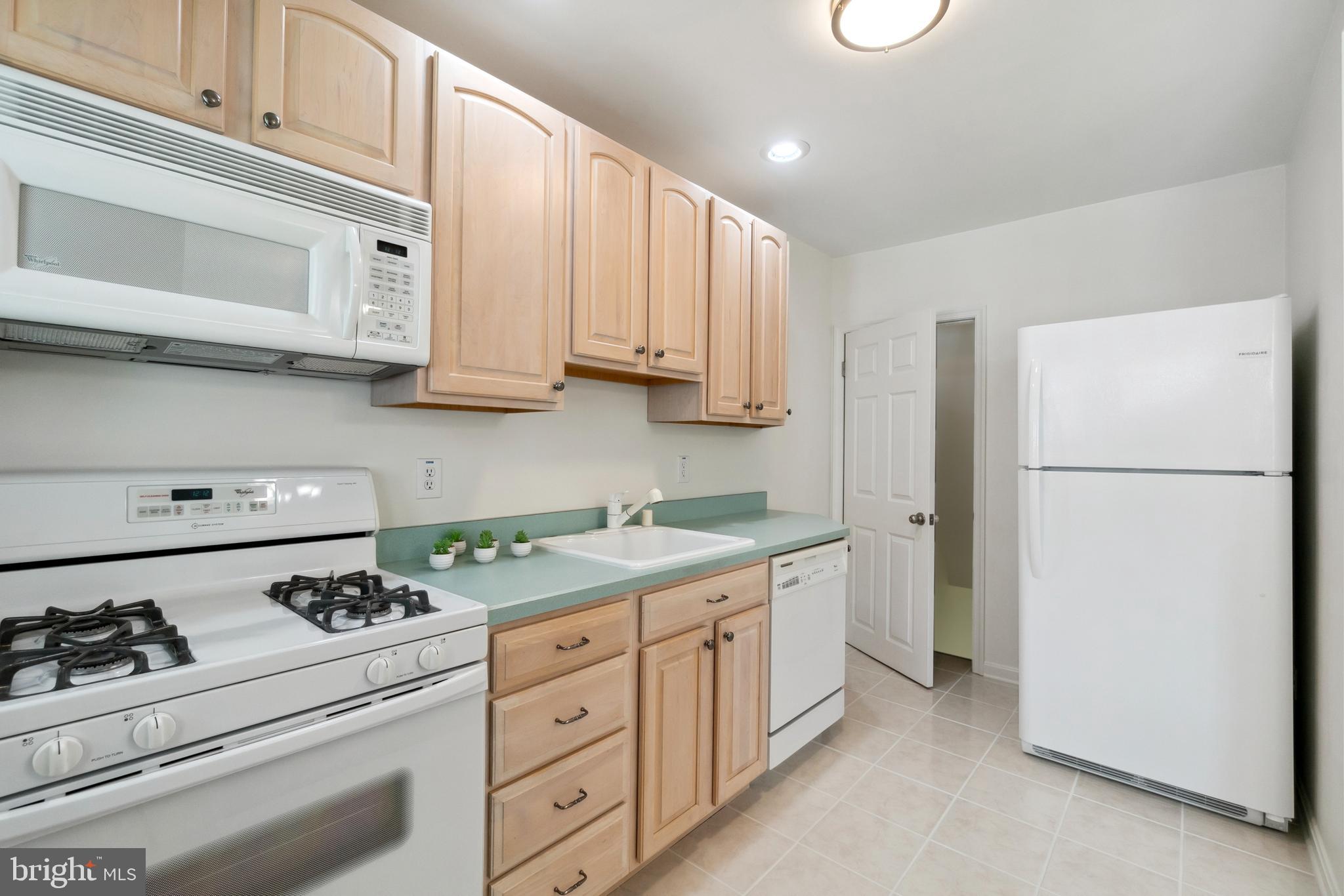 EASTWOOD - Residential