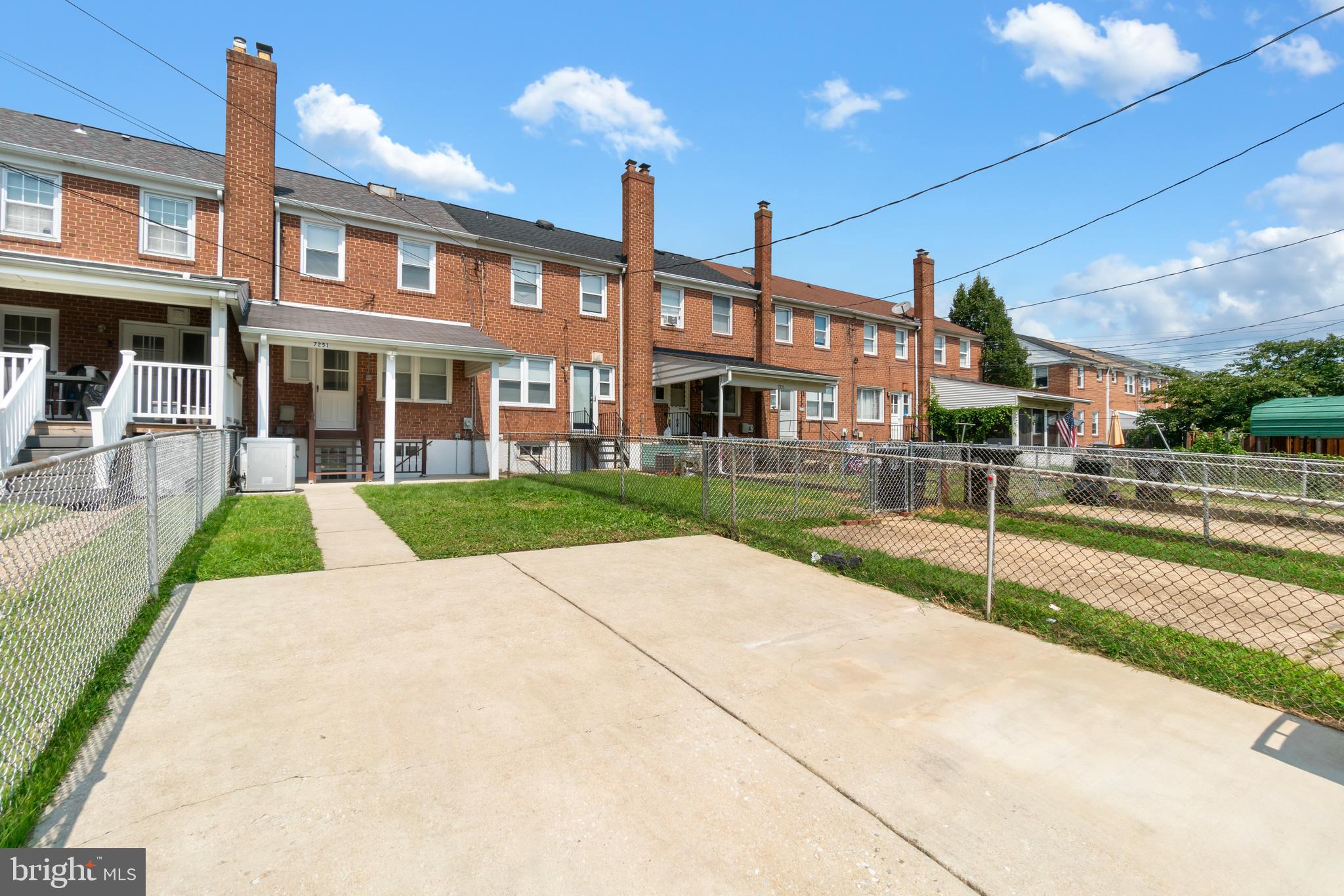 EASTWOOD - Residential